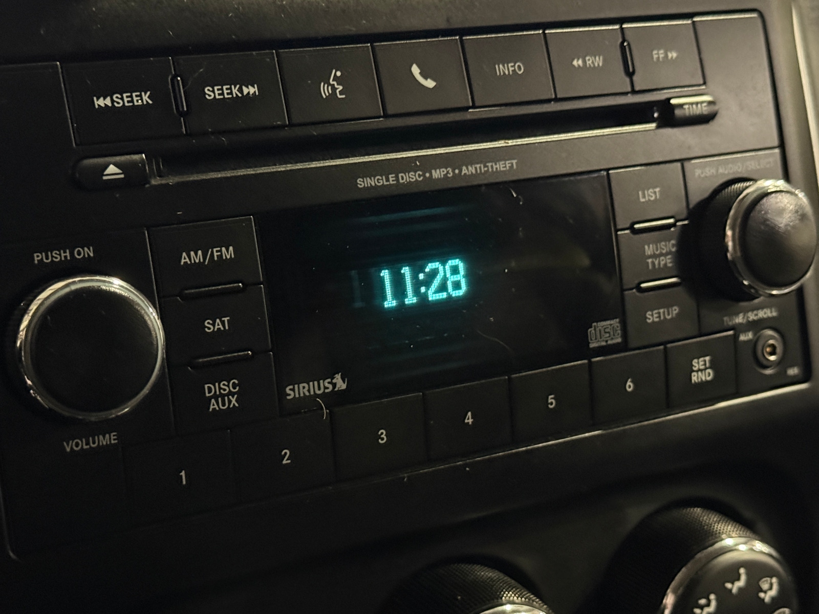 Thumbnail: 2015 Jeep Compass - 4