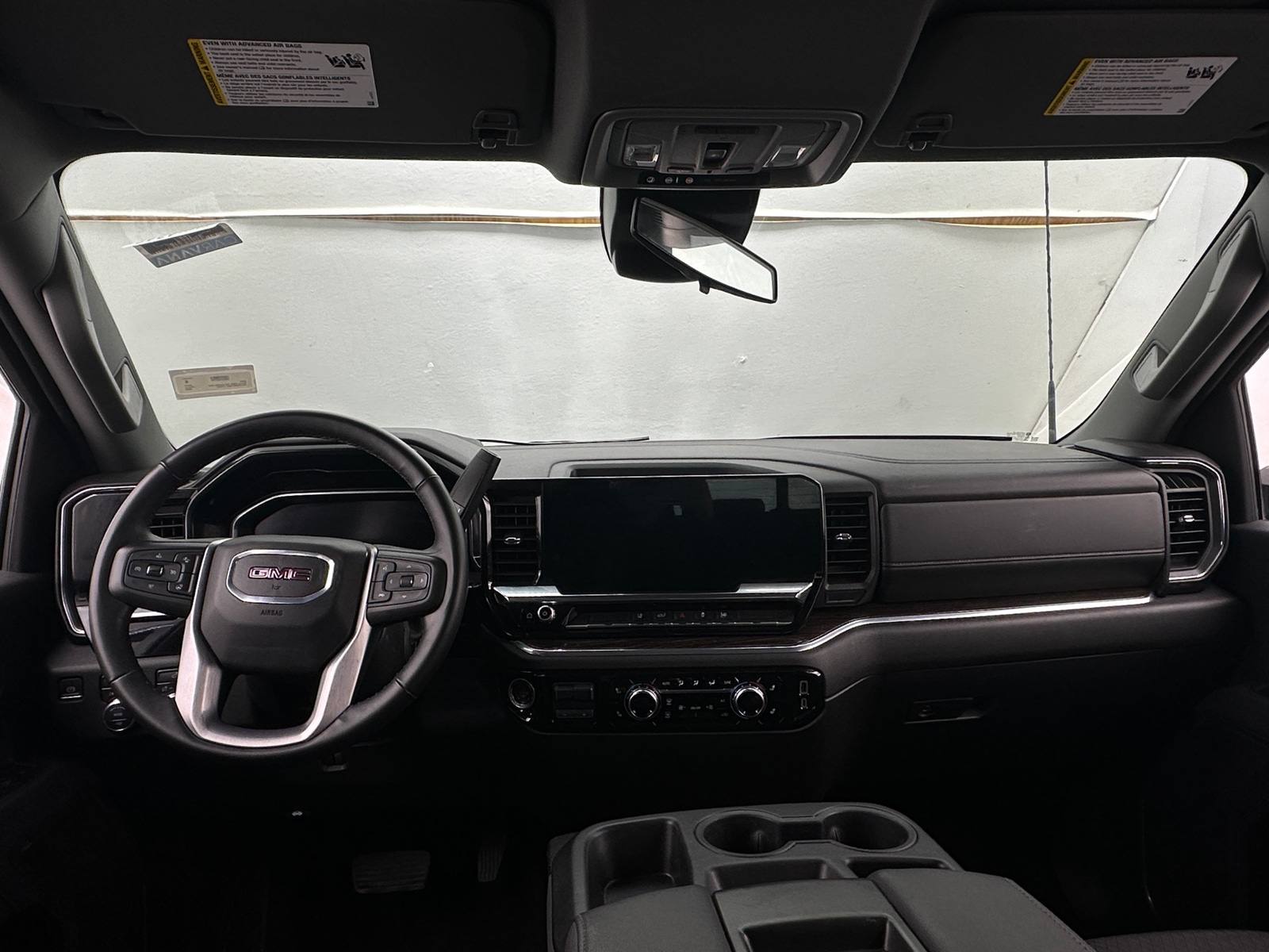 Thumbnail: 2025 GMC Sierra 2500 - 3