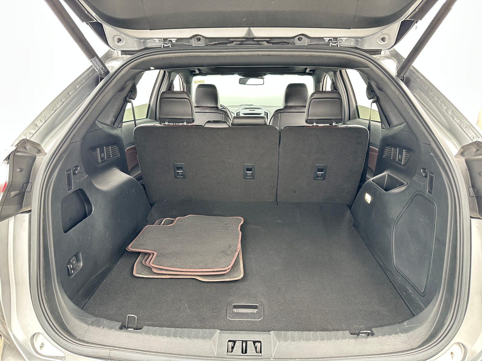 Thumbnail: 2020 Ford Edge - 6