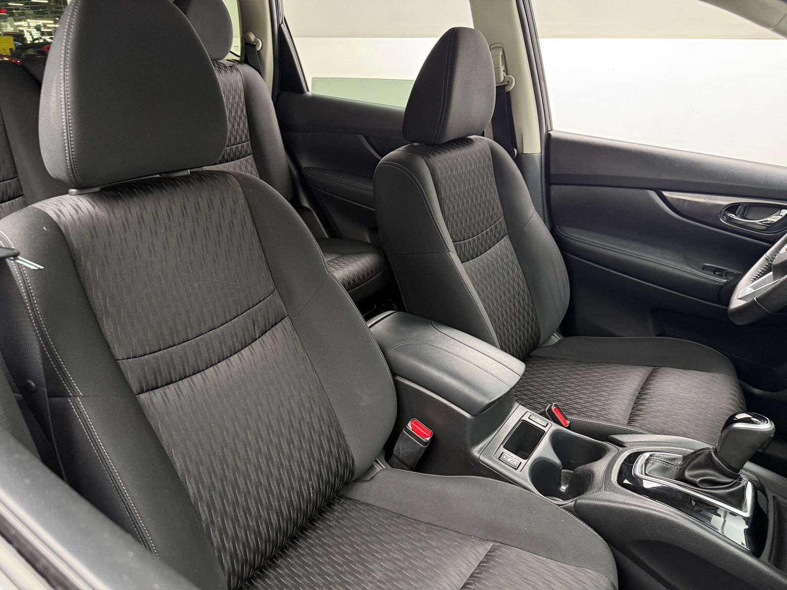 Thumbnail: 2020 Nissan Rogue - 2