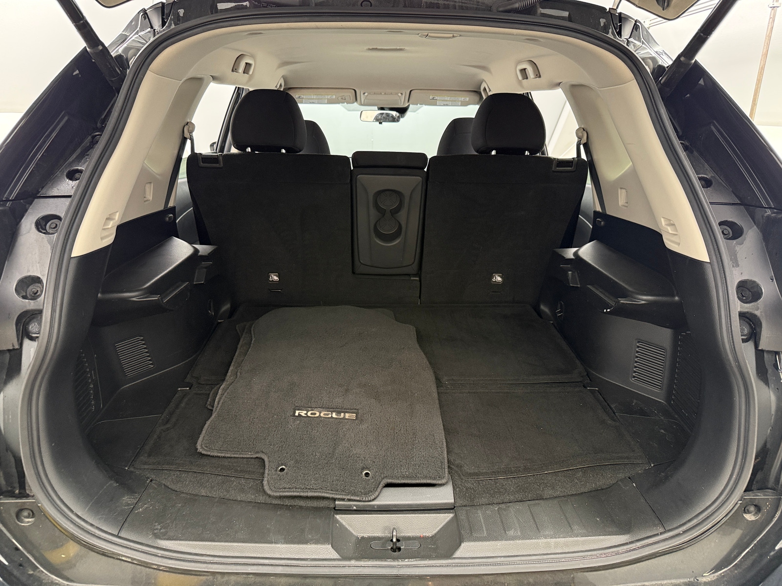 Thumbnail: 2020 Nissan Rogue - 7