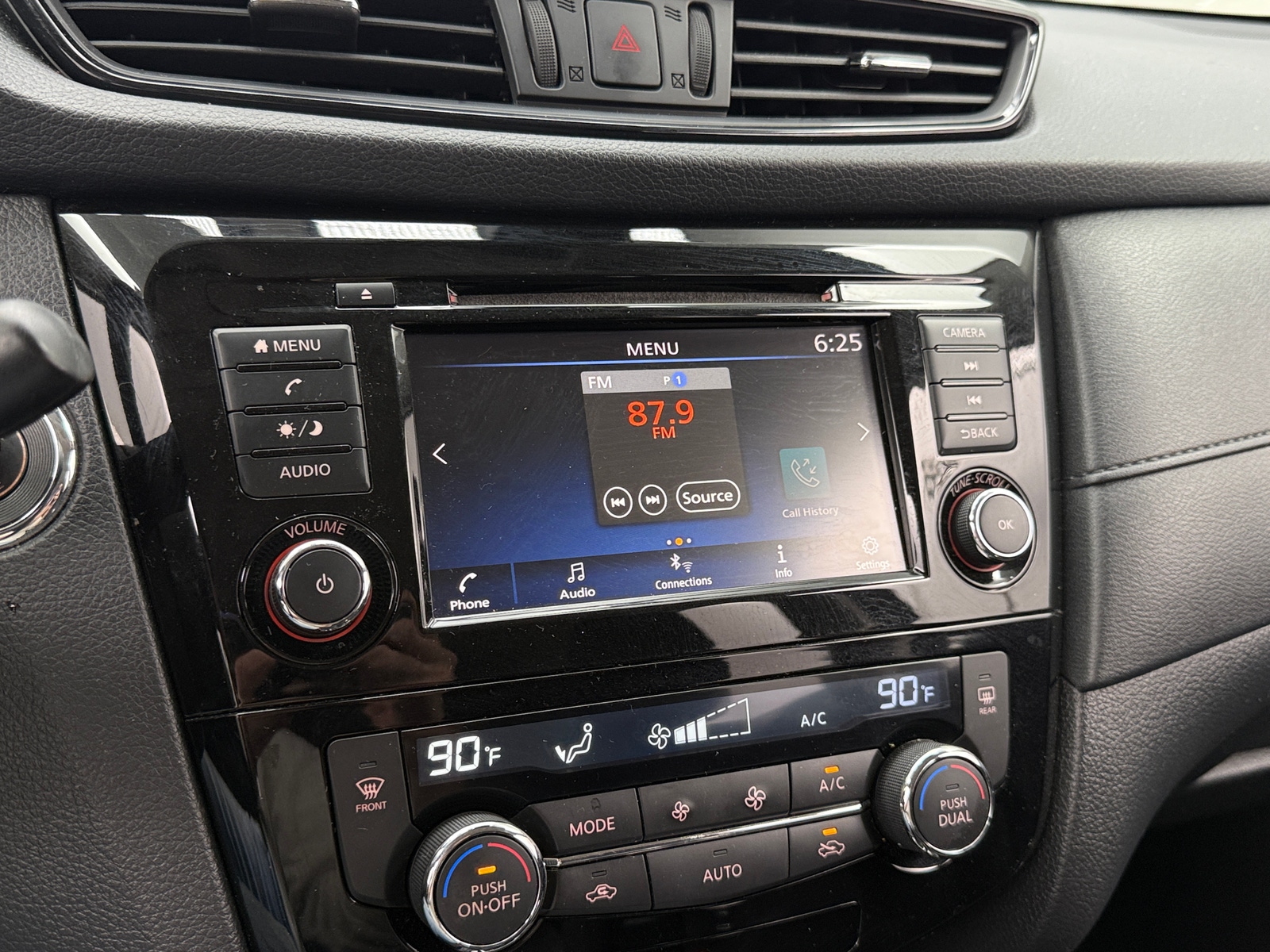 Thumbnail: 2020 Nissan Rogue - 4