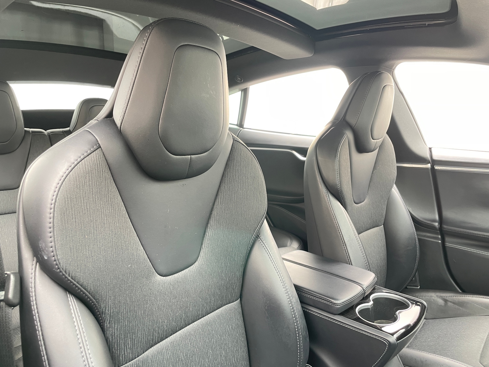 Thumbnail: 2018 Tesla Model S - 2