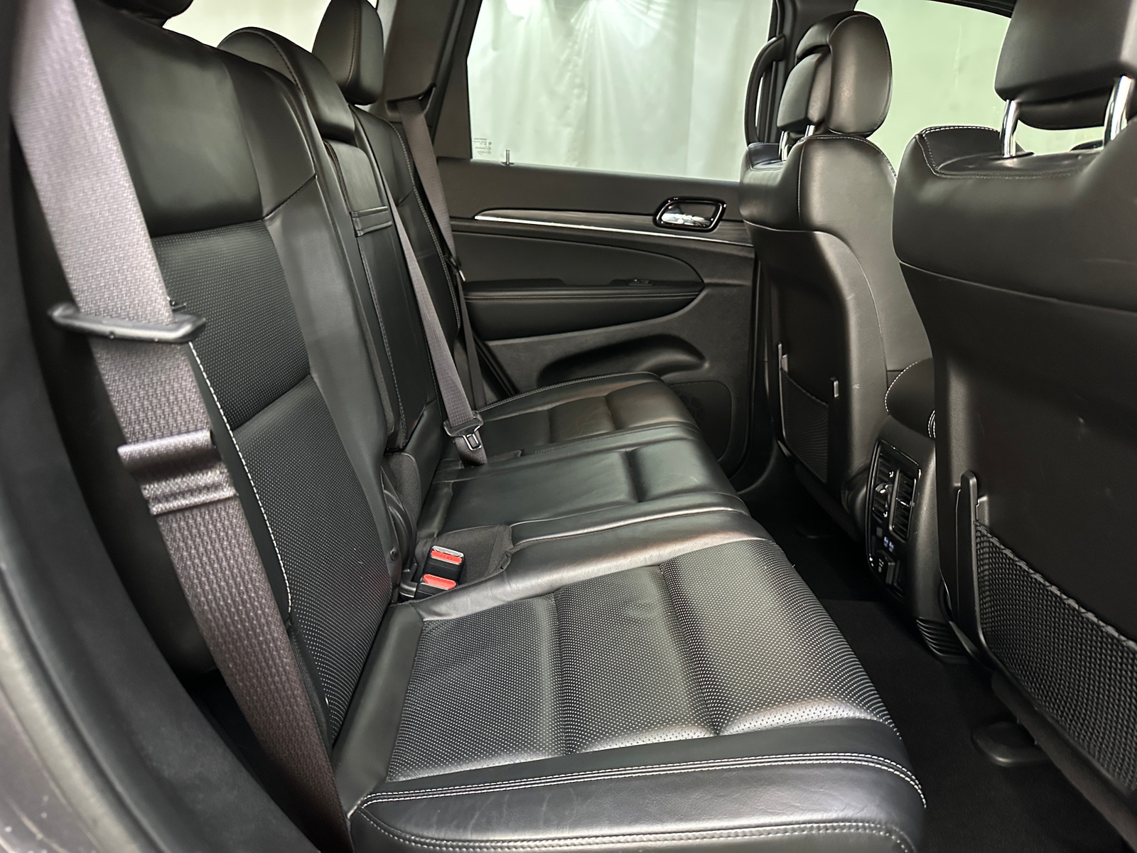 Thumbnail: 2021 Jeep Grand Cherokee - 5