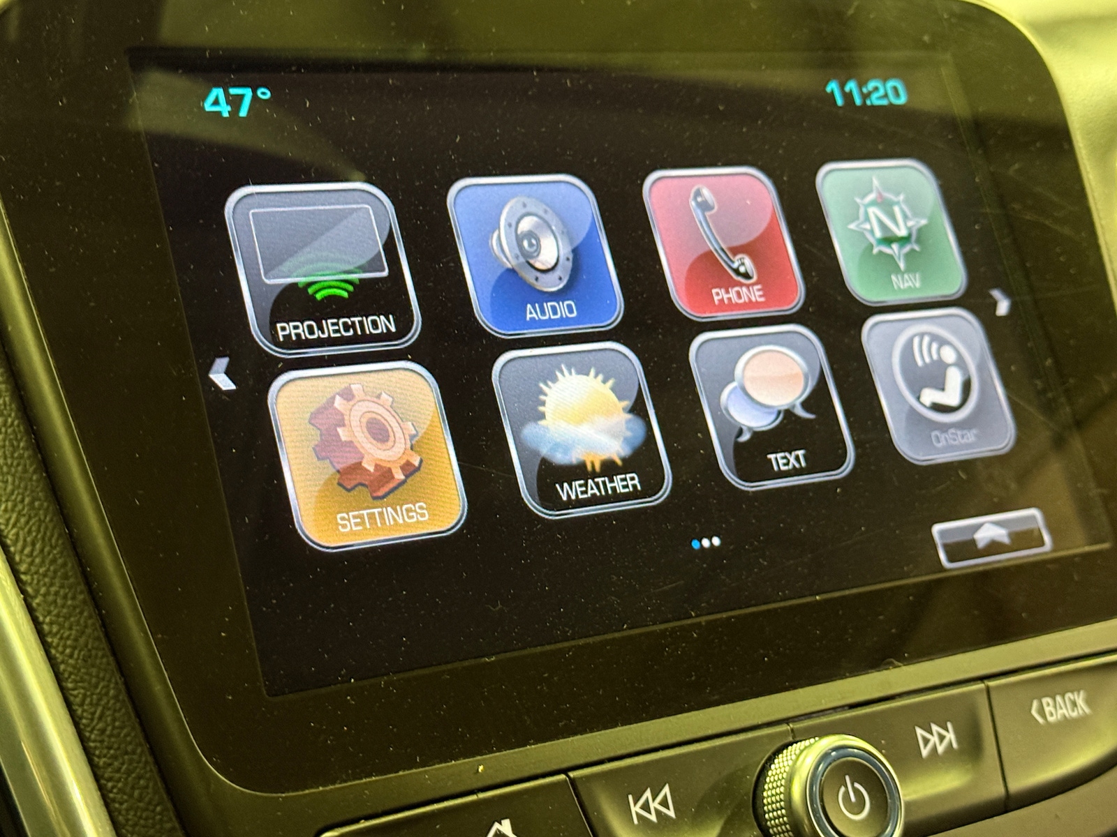 Thumbnail: 2018 Chevrolet Equinox - 3