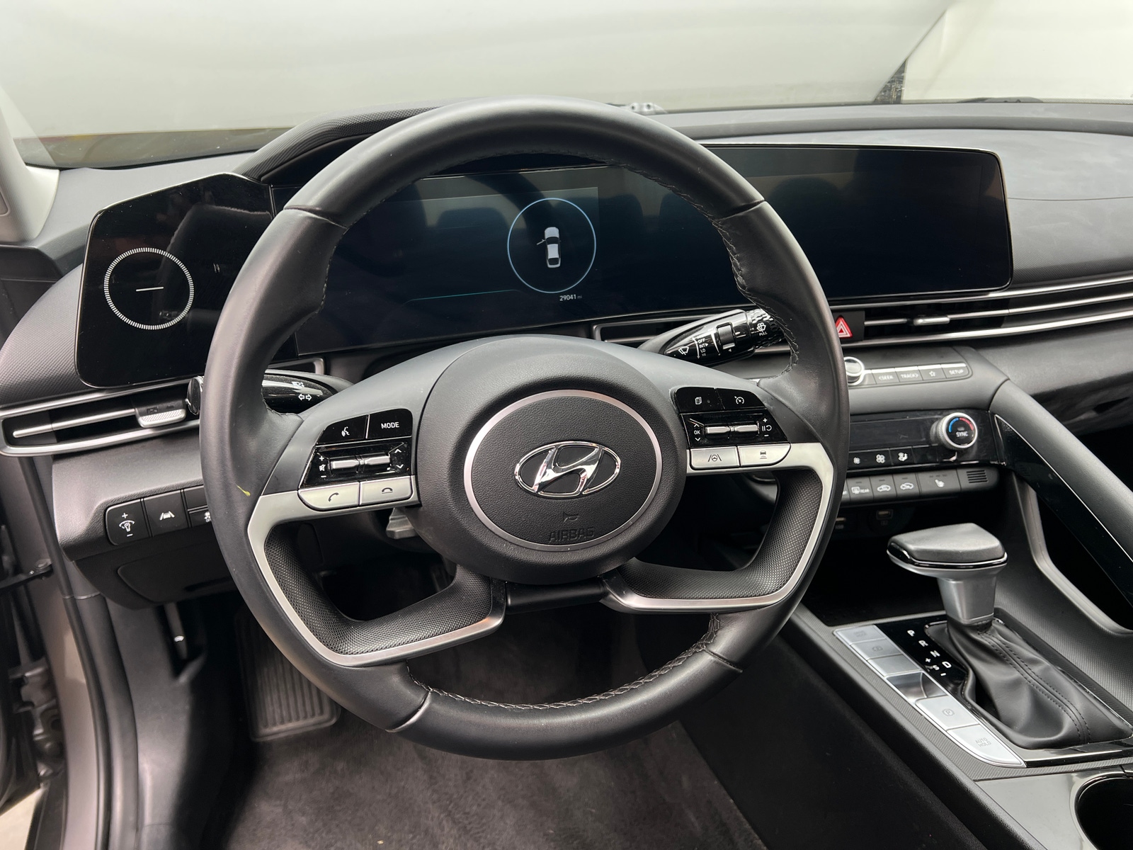 Thumbnail: 2023 Hyundai Elantra - 5