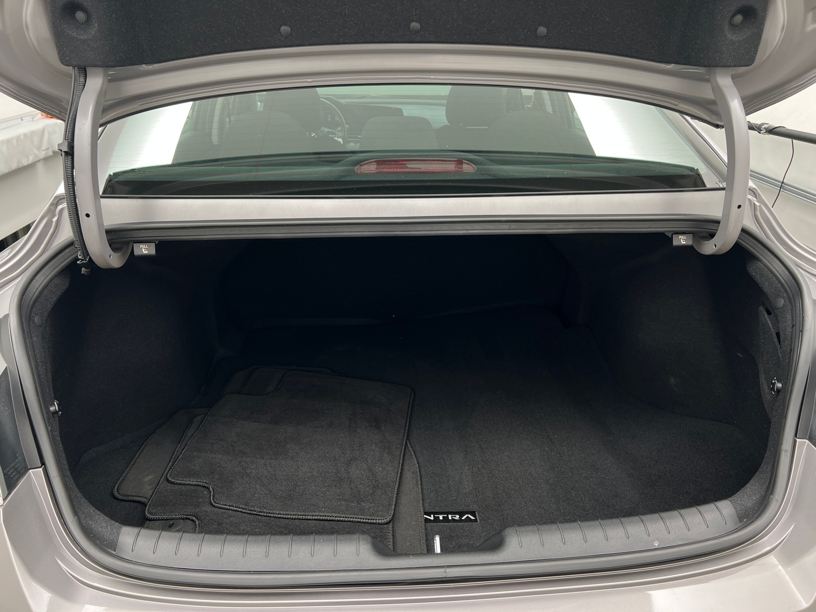 Thumbnail: 2023 Hyundai Elantra - 7