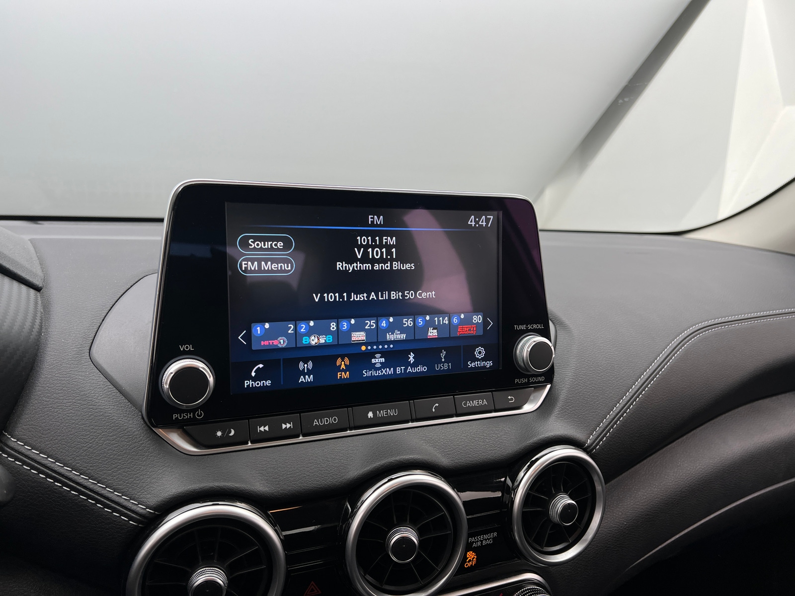 Thumbnail: 2025 Nissan Sentra - 4