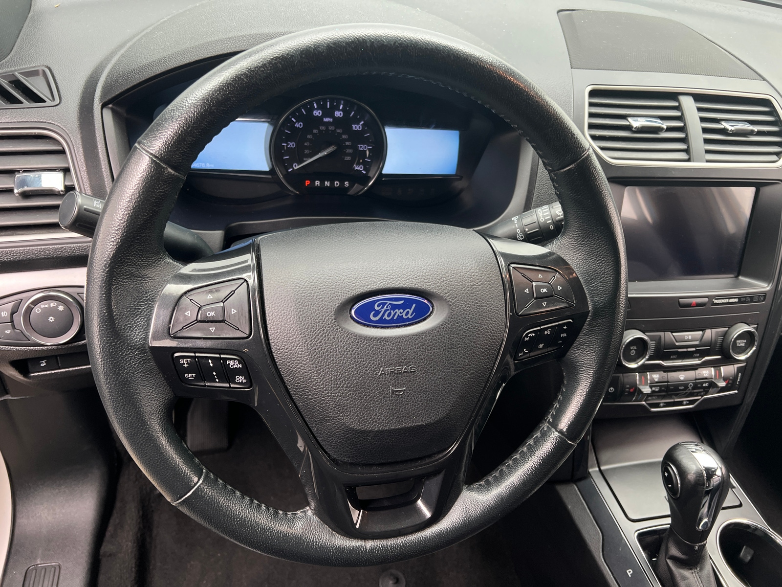 Thumbnail: 2019 Ford Explorer - 4