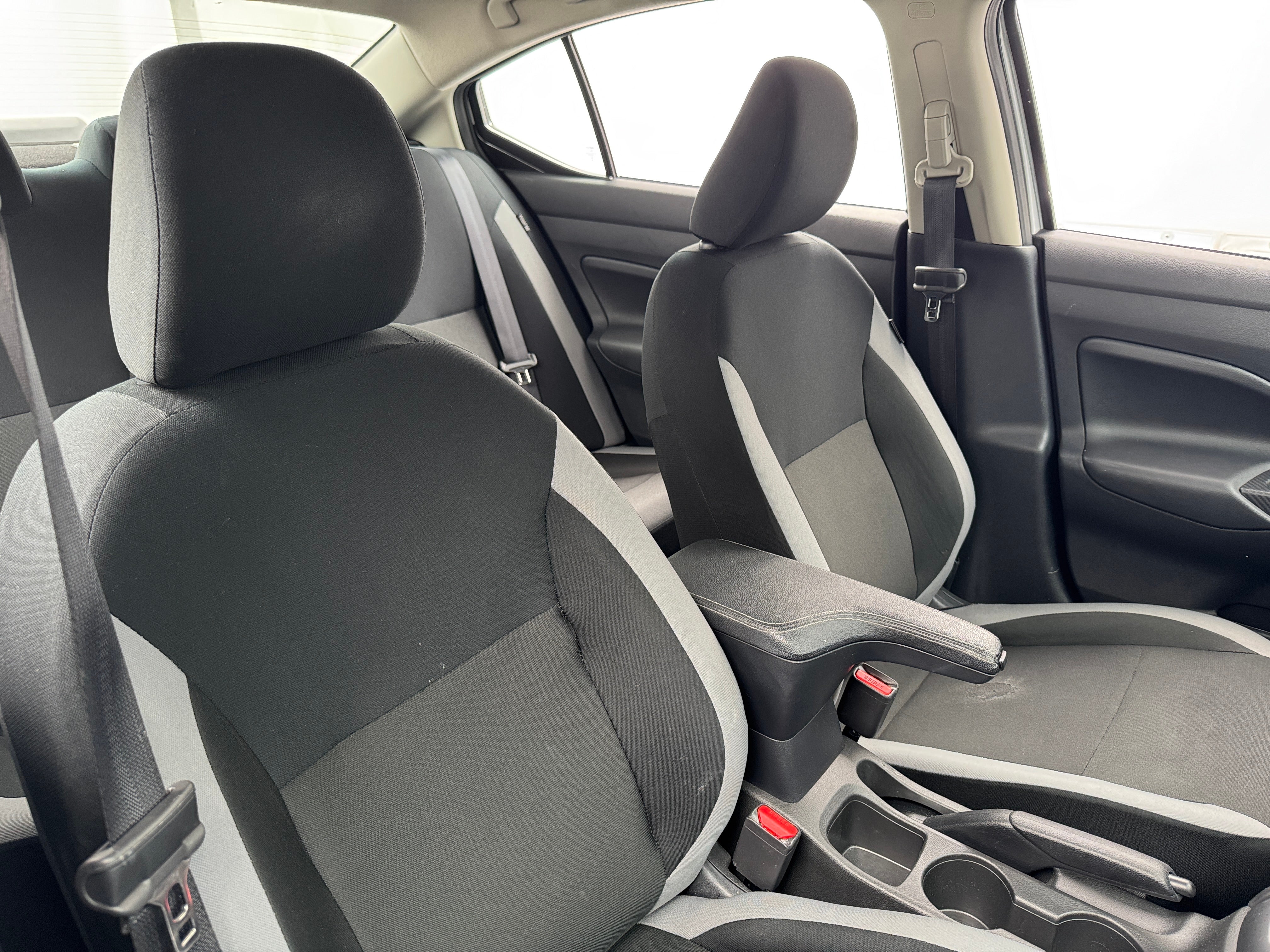 2025 Nissan Versa Sedan