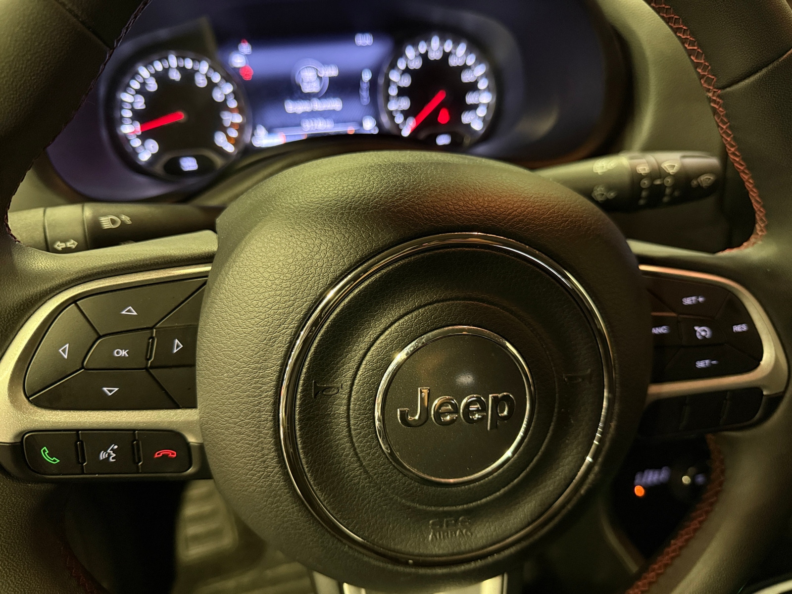 Thumbnail: 2023 Jeep Renegade - 5