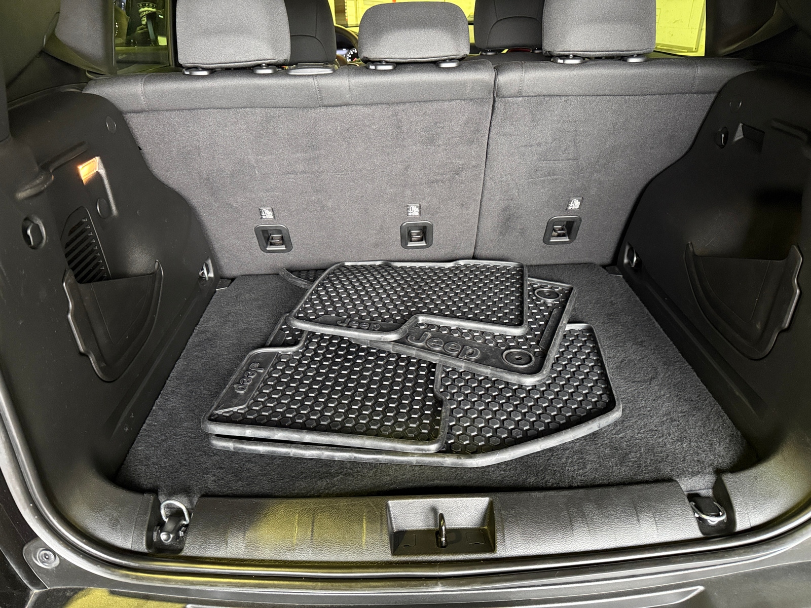 Thumbnail: 2023 Jeep Renegade - 7