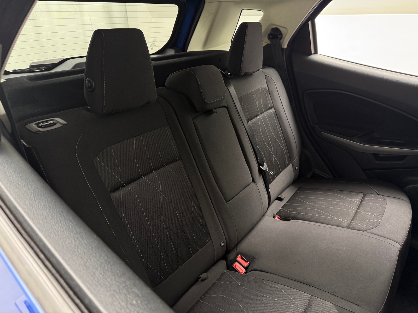 Thumbnail: 2021 Ford EcoSport - 6