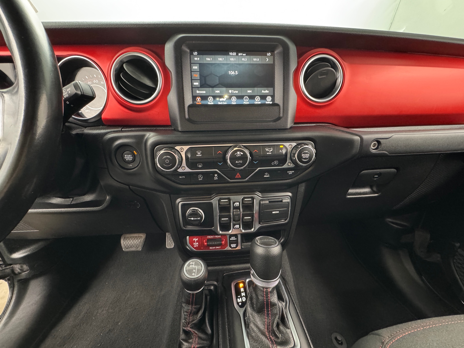 Thumbnail: 2020 Jeep Gladiator - 4