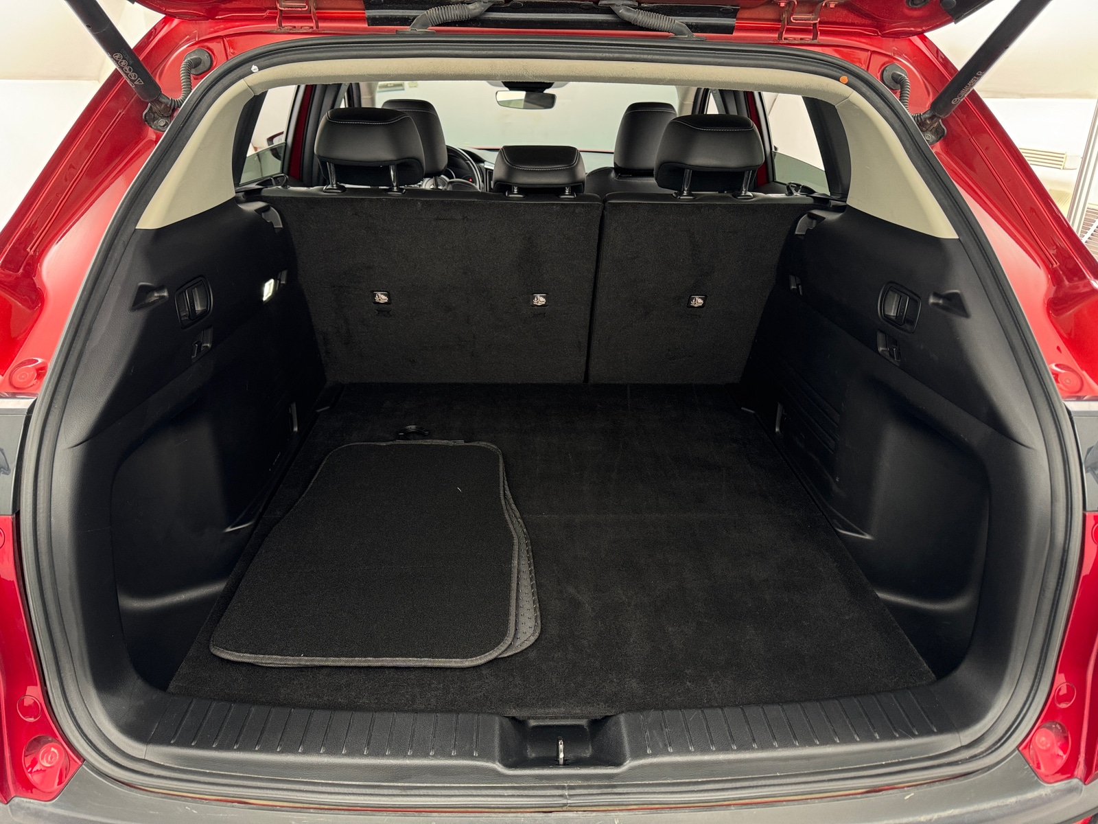 Thumbnail: 2024 Mazda CX-50 - 6