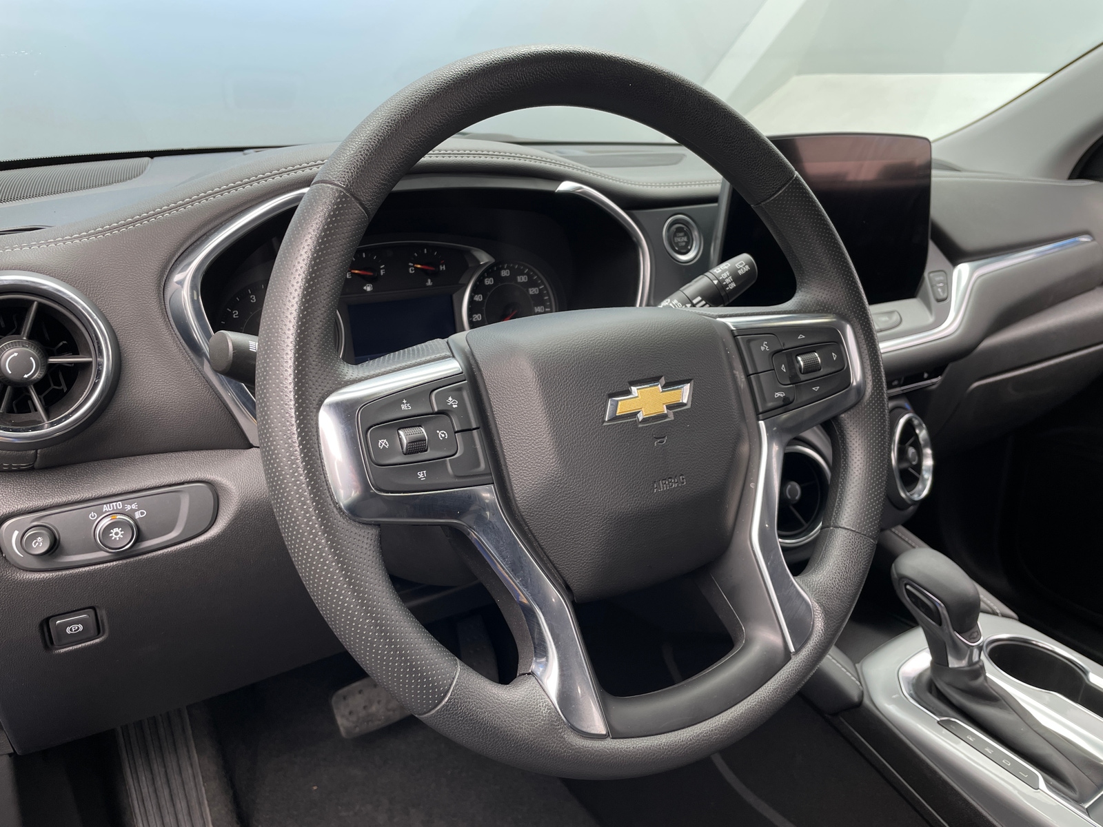 Thumbnail: 2025 Chevrolet Blazer - 5