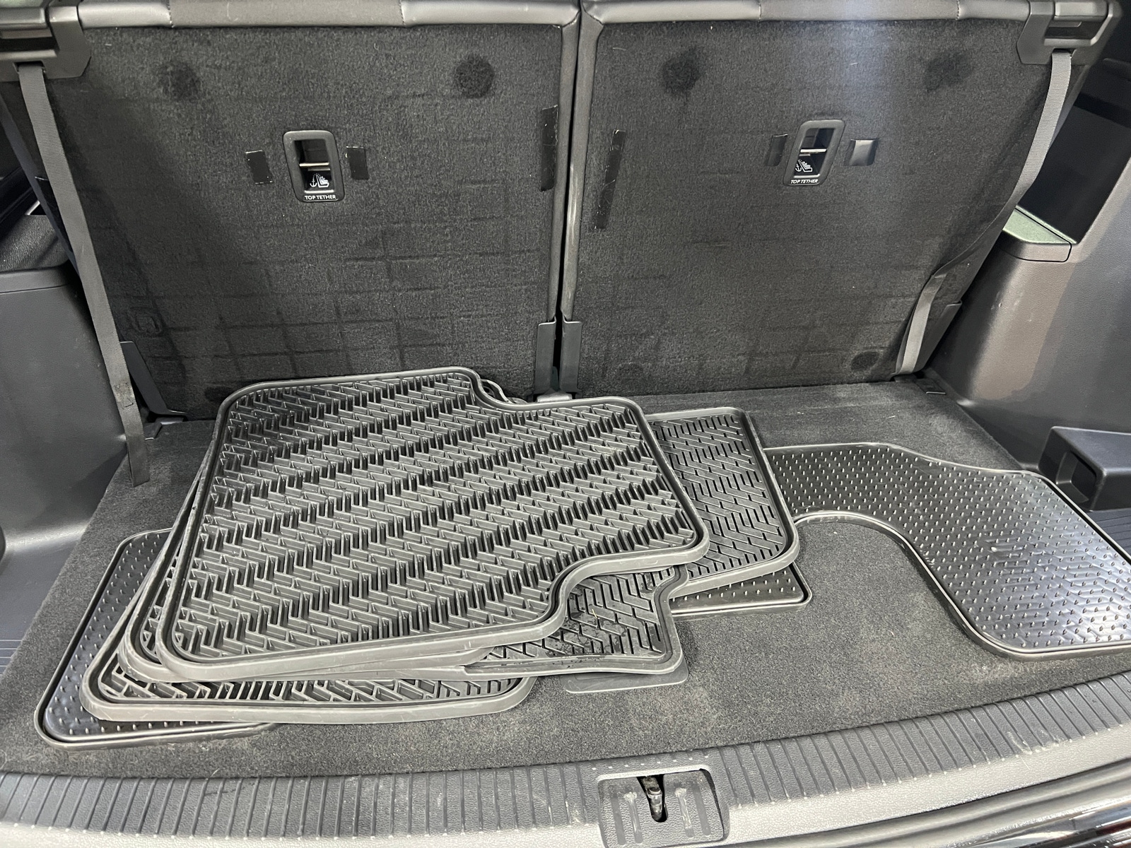 Thumbnail: 2024 Volkswagen Atlas - 6