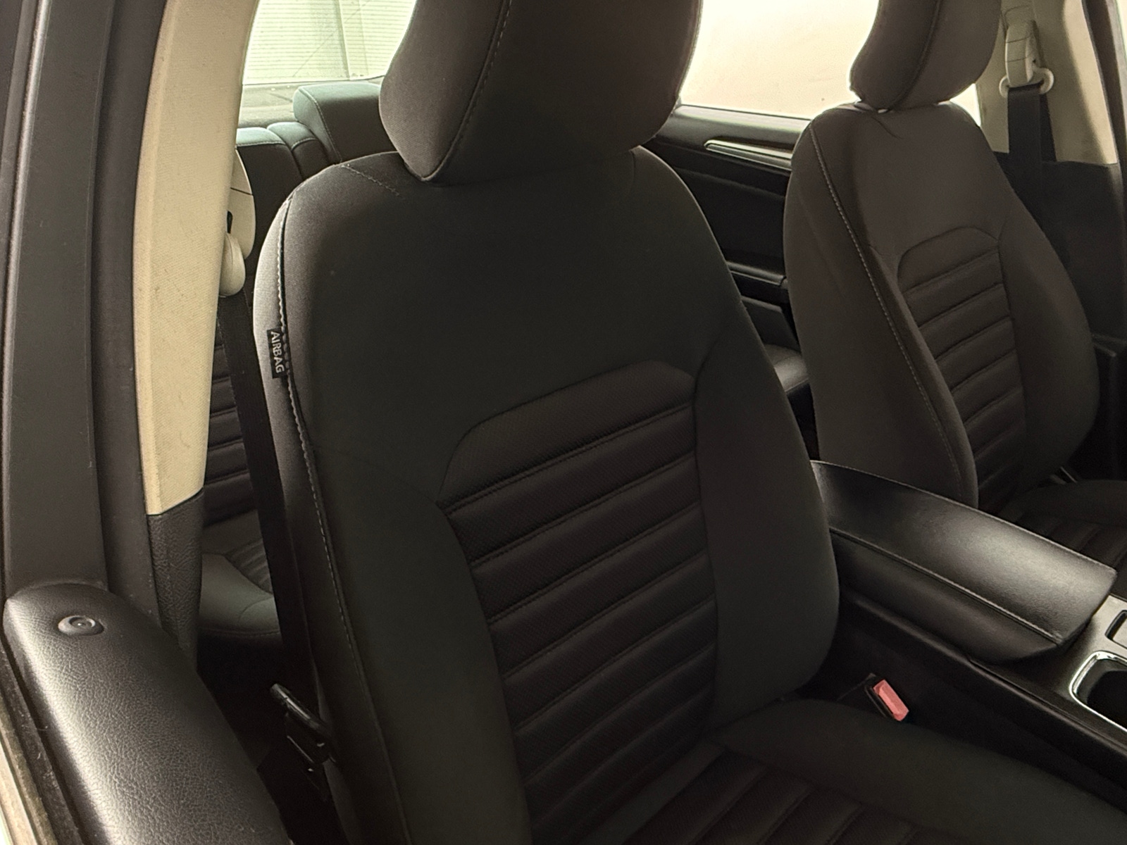 Thumbnail: 2017 Ford Fusion - 2