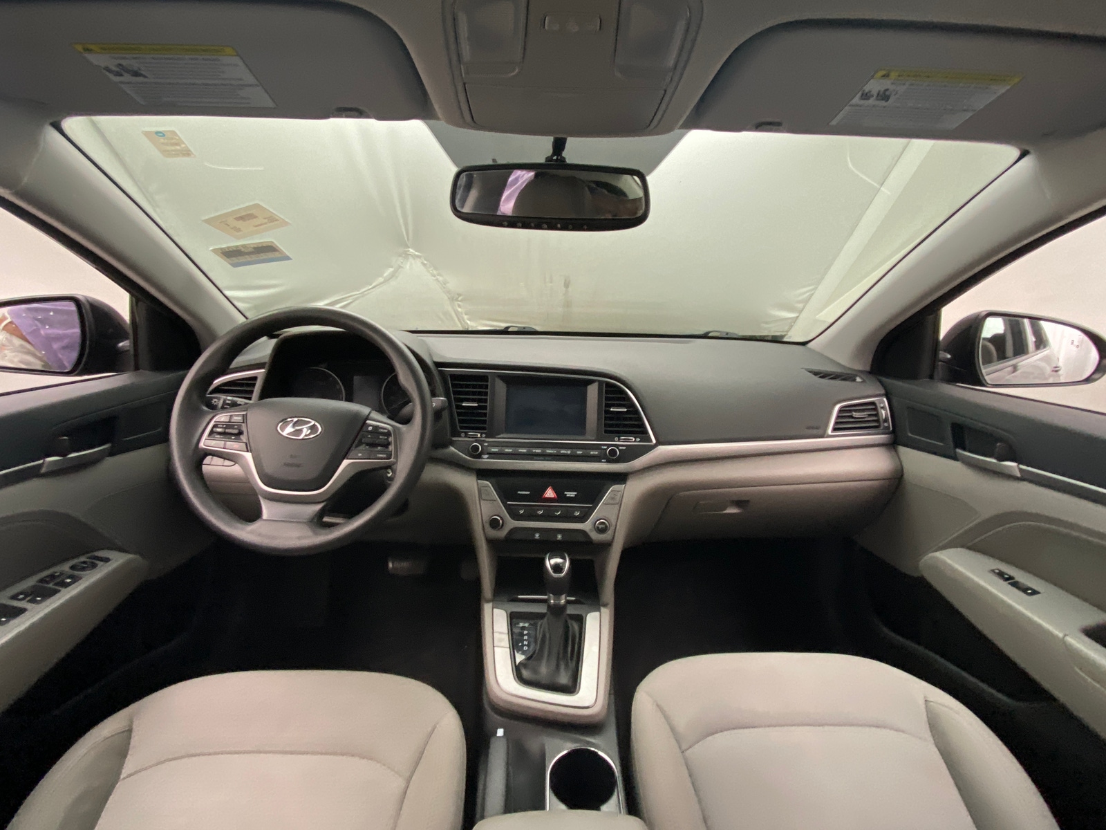 Thumbnail: 2018 Hyundai Elantra - 3