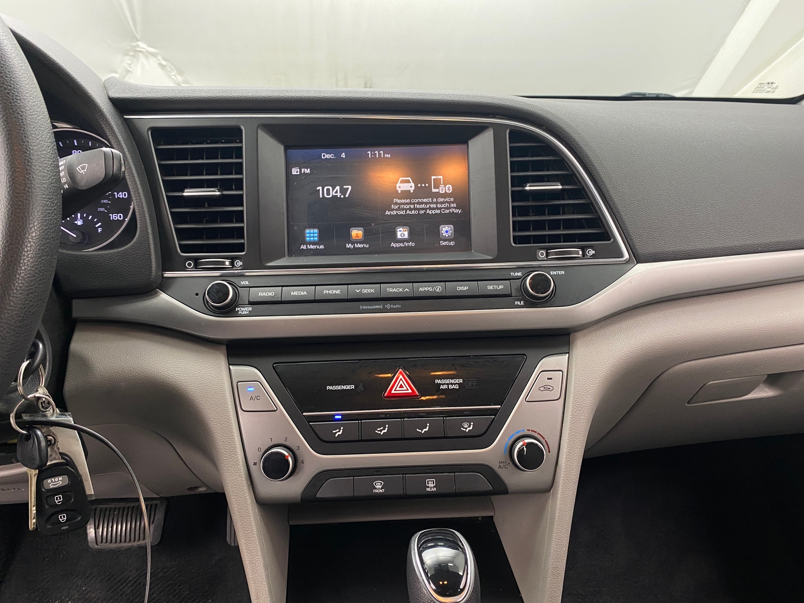 Thumbnail: 2018 Hyundai Elantra - 4