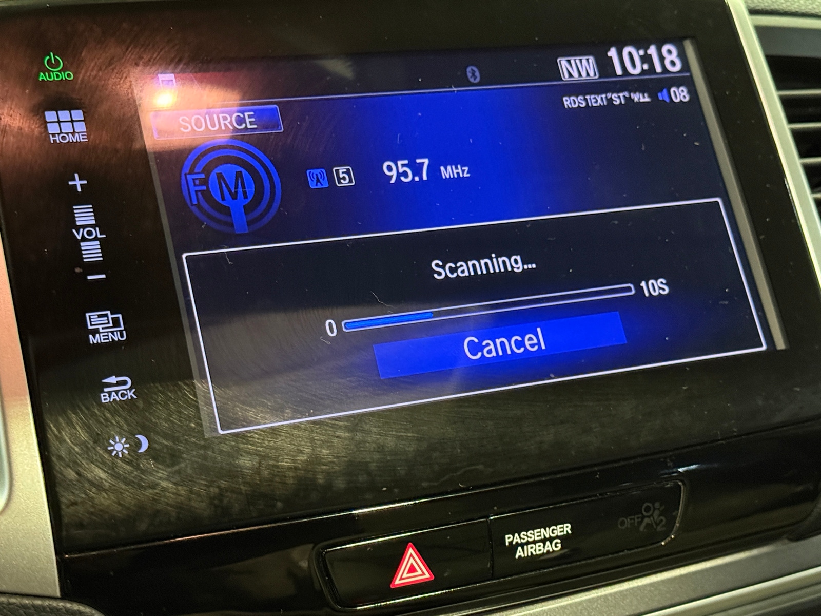 Thumbnail: 2016 Honda Pilot - 3