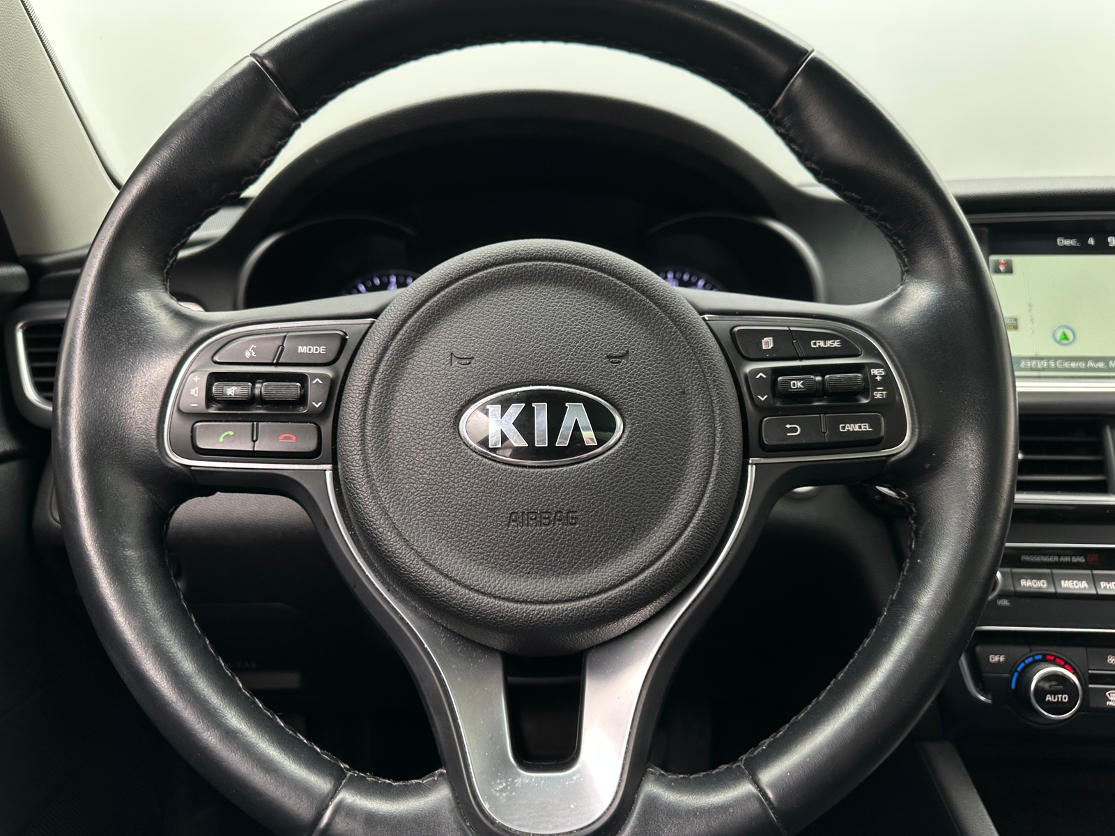 Thumbnail: 2016 Kia Optima - 4