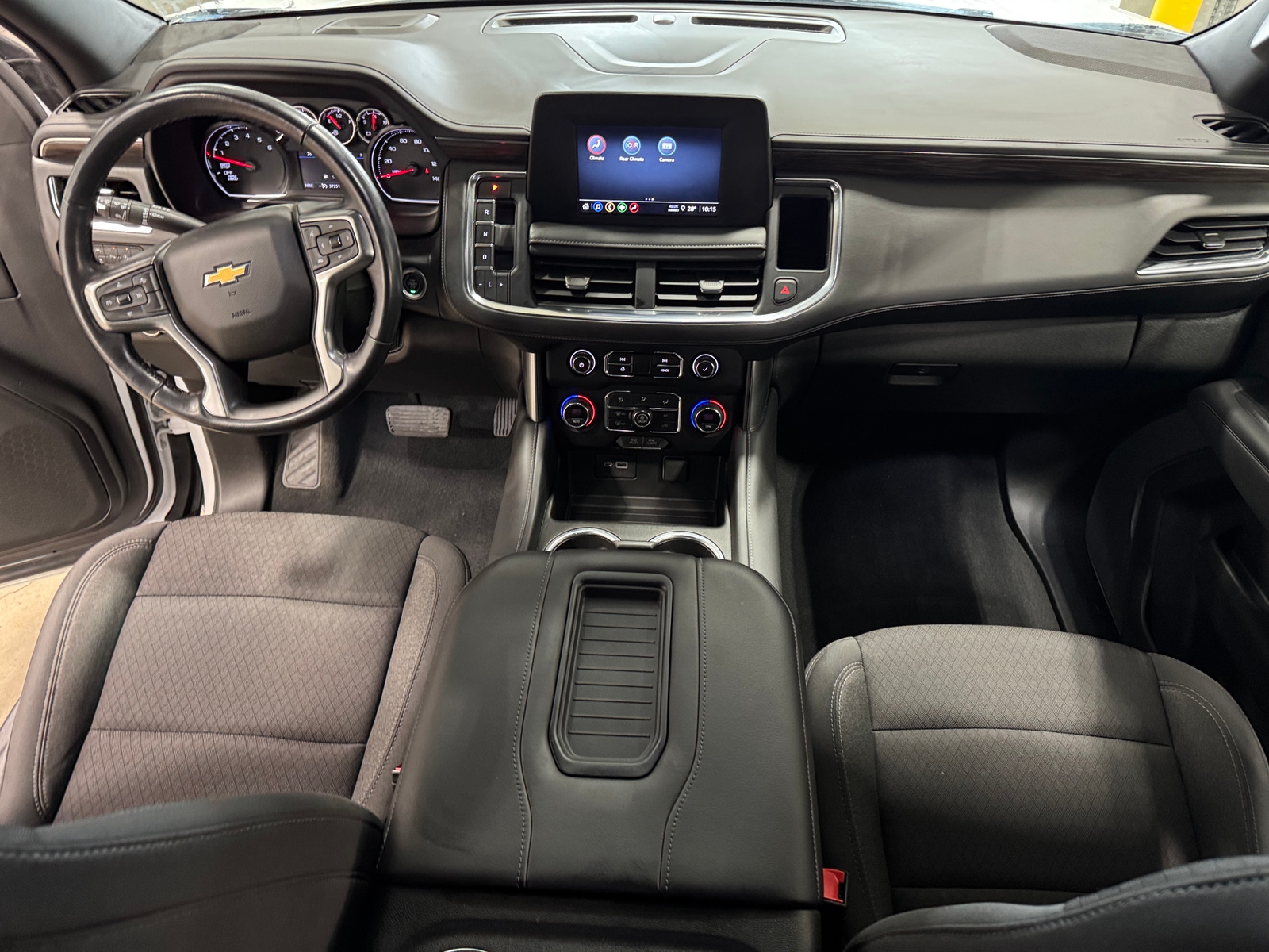 Thumbnail: 2022 Chevrolet Tahoe - 3