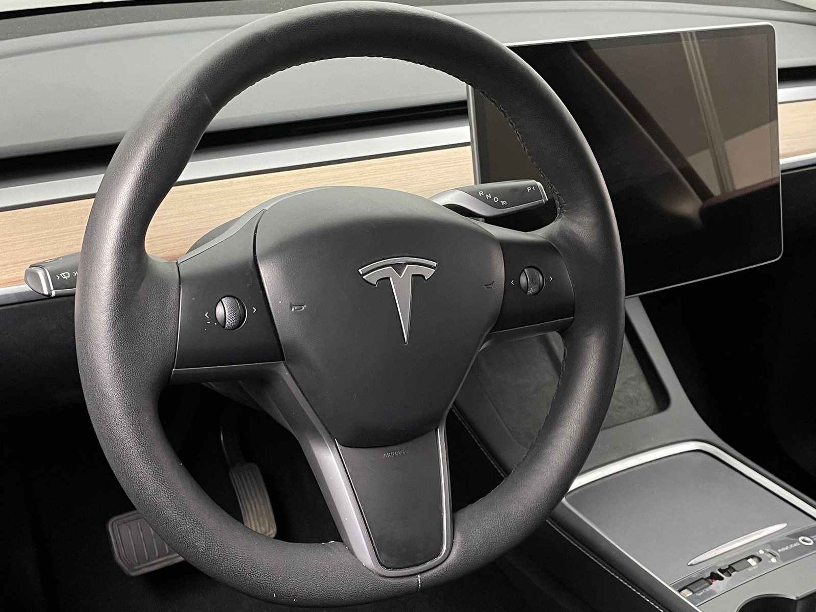 Thumbnail: 2024 Tesla Model Y - 4