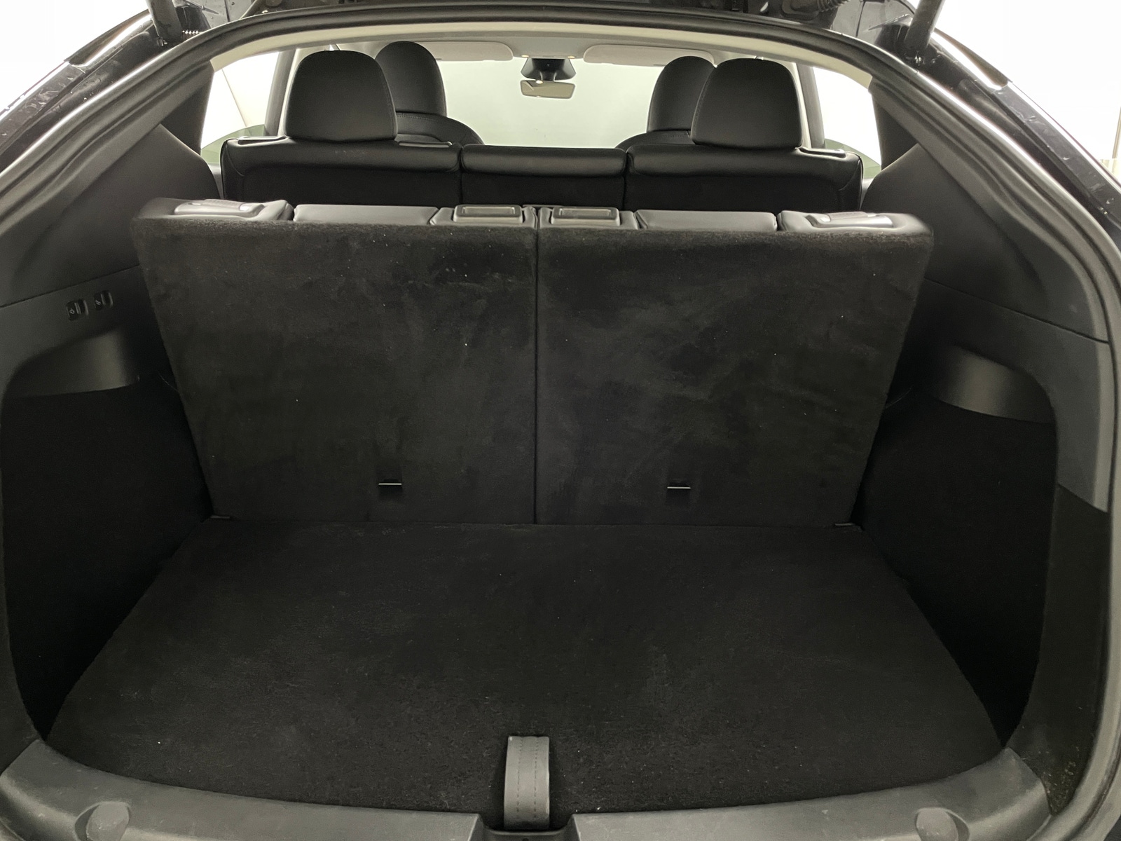 Thumbnail: 2024 Tesla Model Y - 6