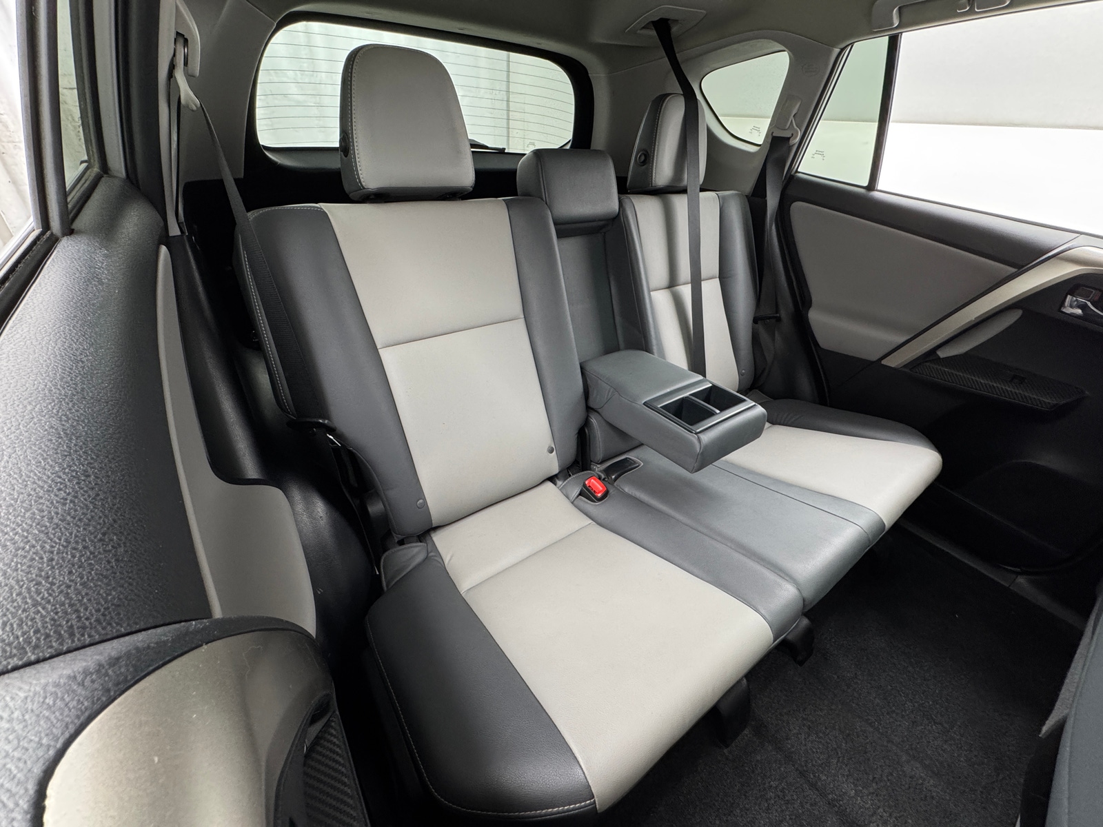 Thumbnail: 2015 Toyota RAV4 - 5