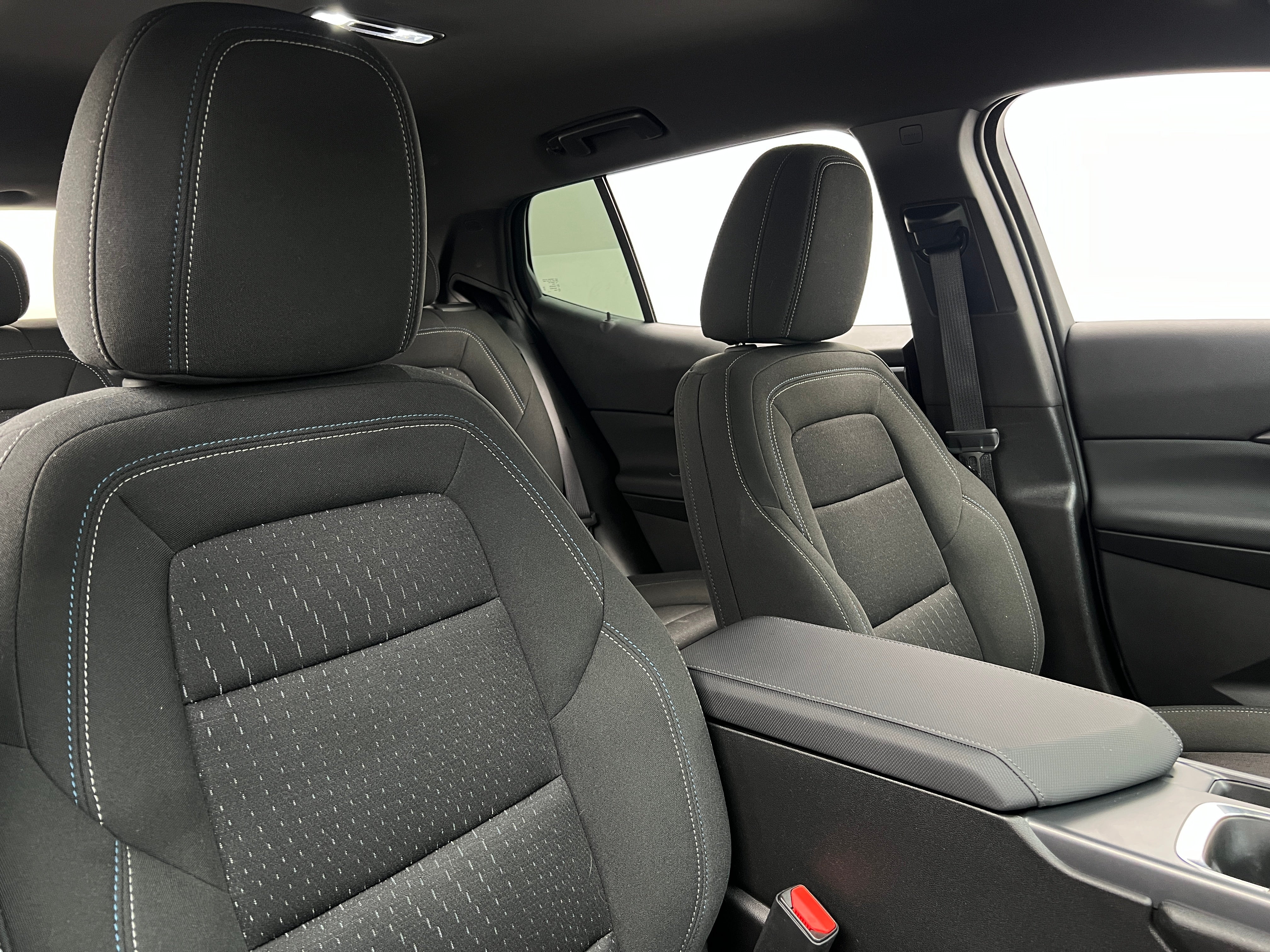 Used 2025 Chevrolet Equinox EV 1LT with VIN 3GN7DMRP8SS218748 for sale in Oak Creek, WI