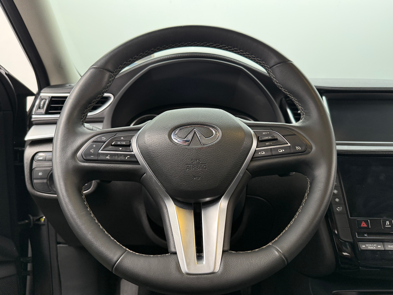 Thumbnail: 2019 INFINITI QX50 - 5