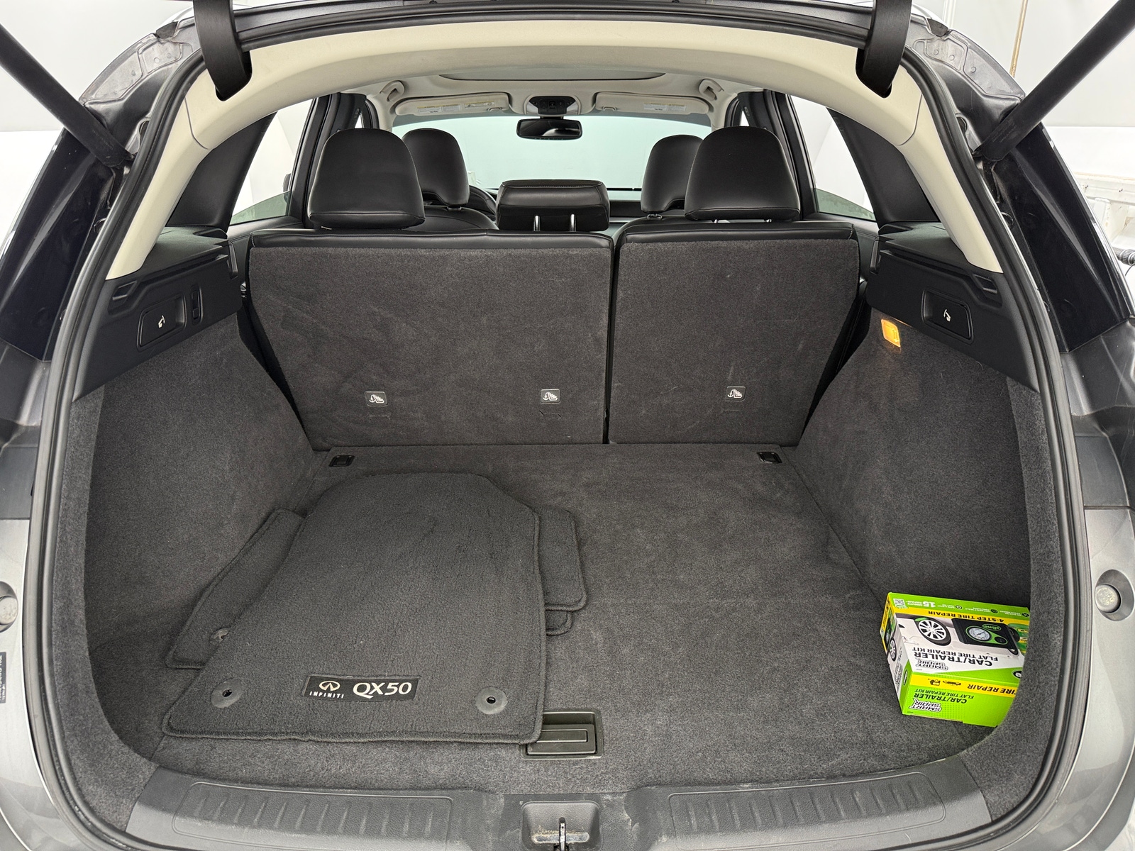 Thumbnail: 2019 INFINITI QX50 - 7