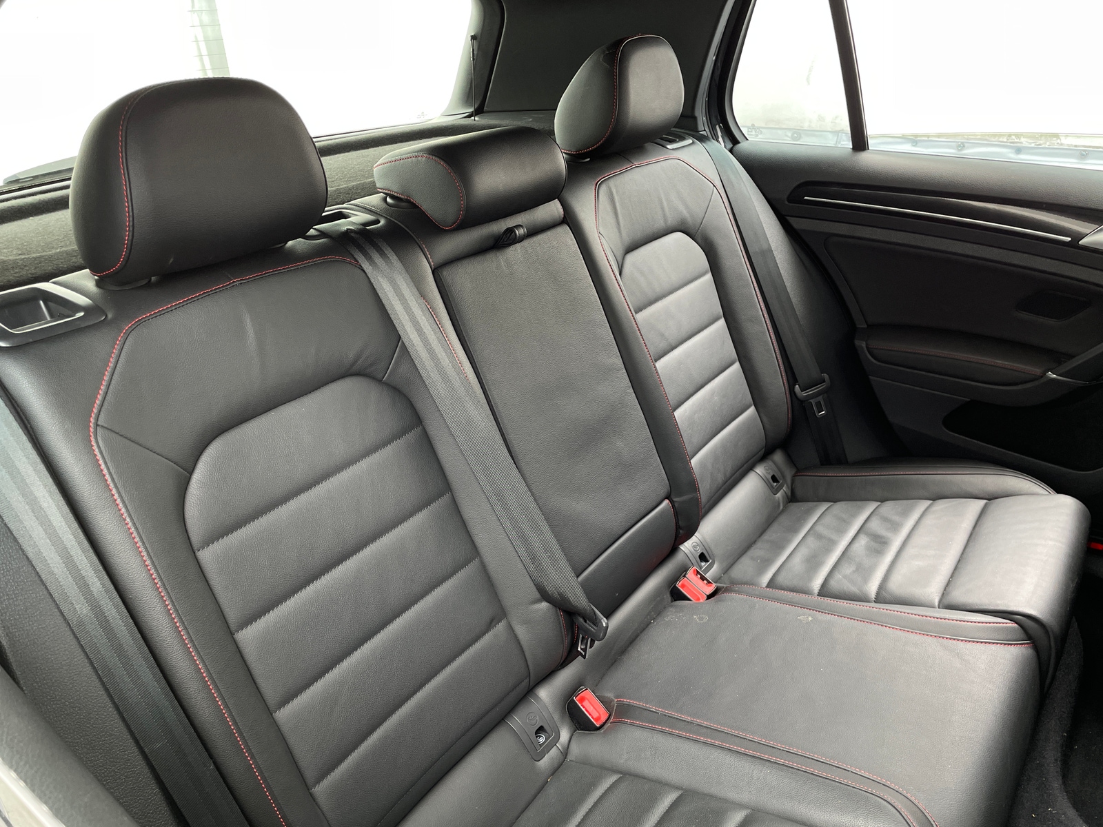 Thumbnail: 2016 Volkswagen Golf - 5