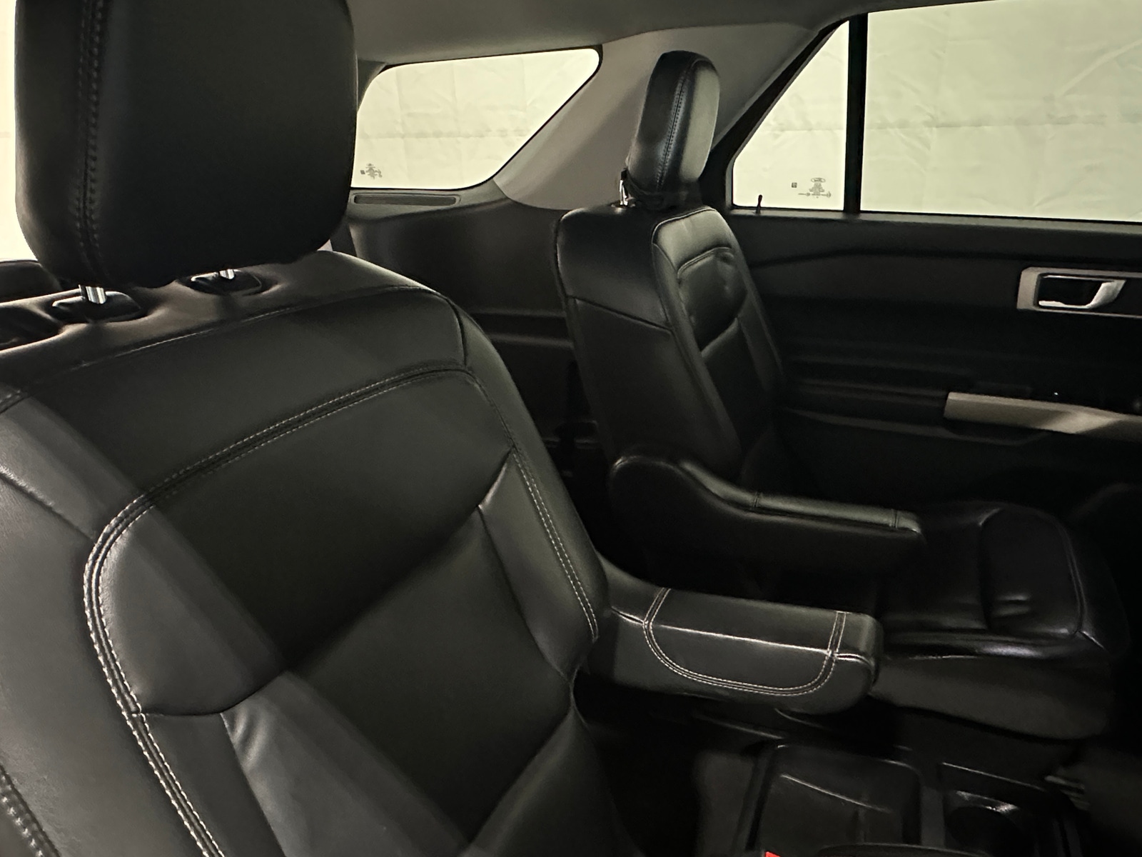 Thumbnail: 2021 Ford Explorer - 5