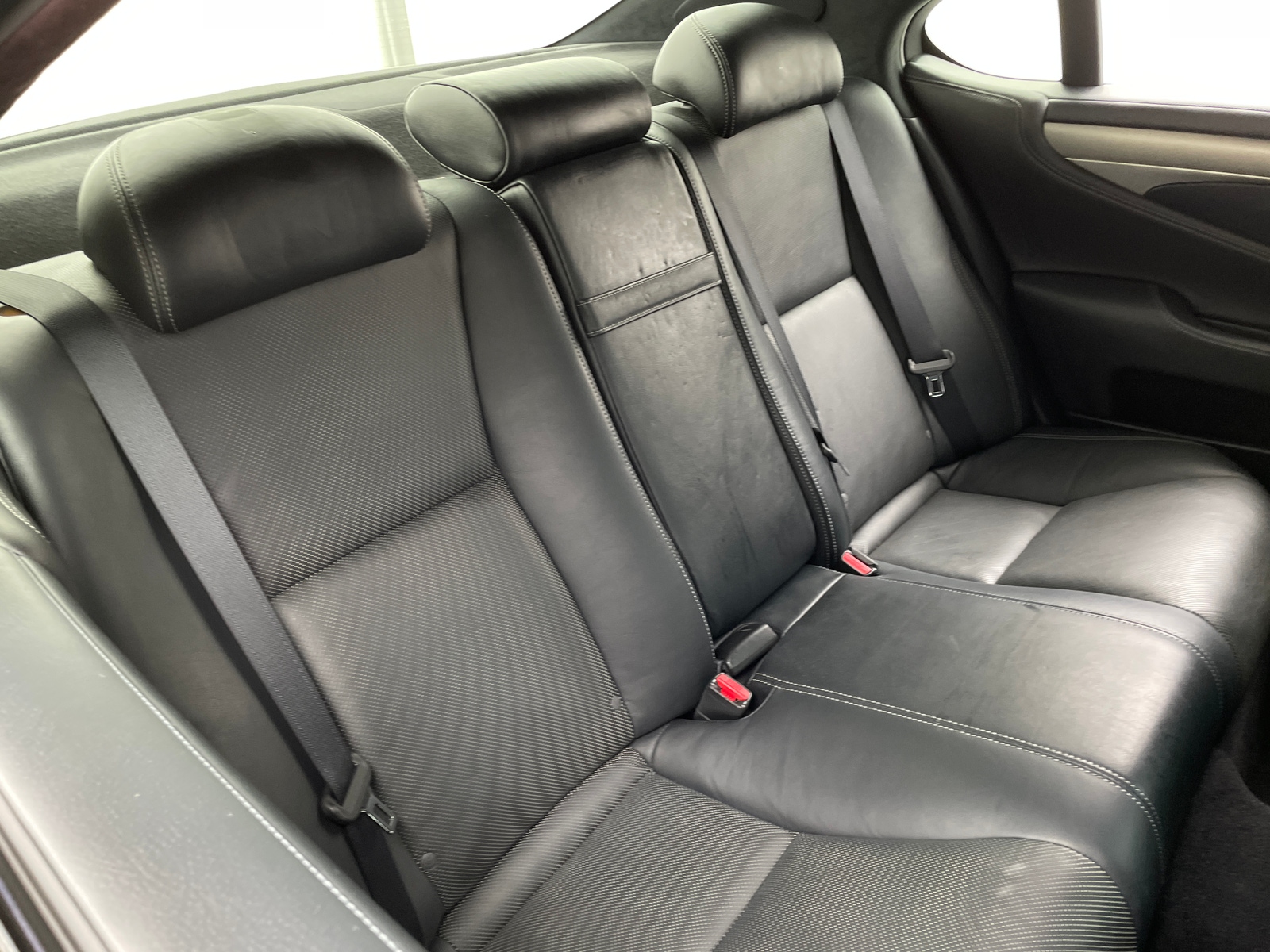 Thumbnail: 2015 Lexus LS - 5