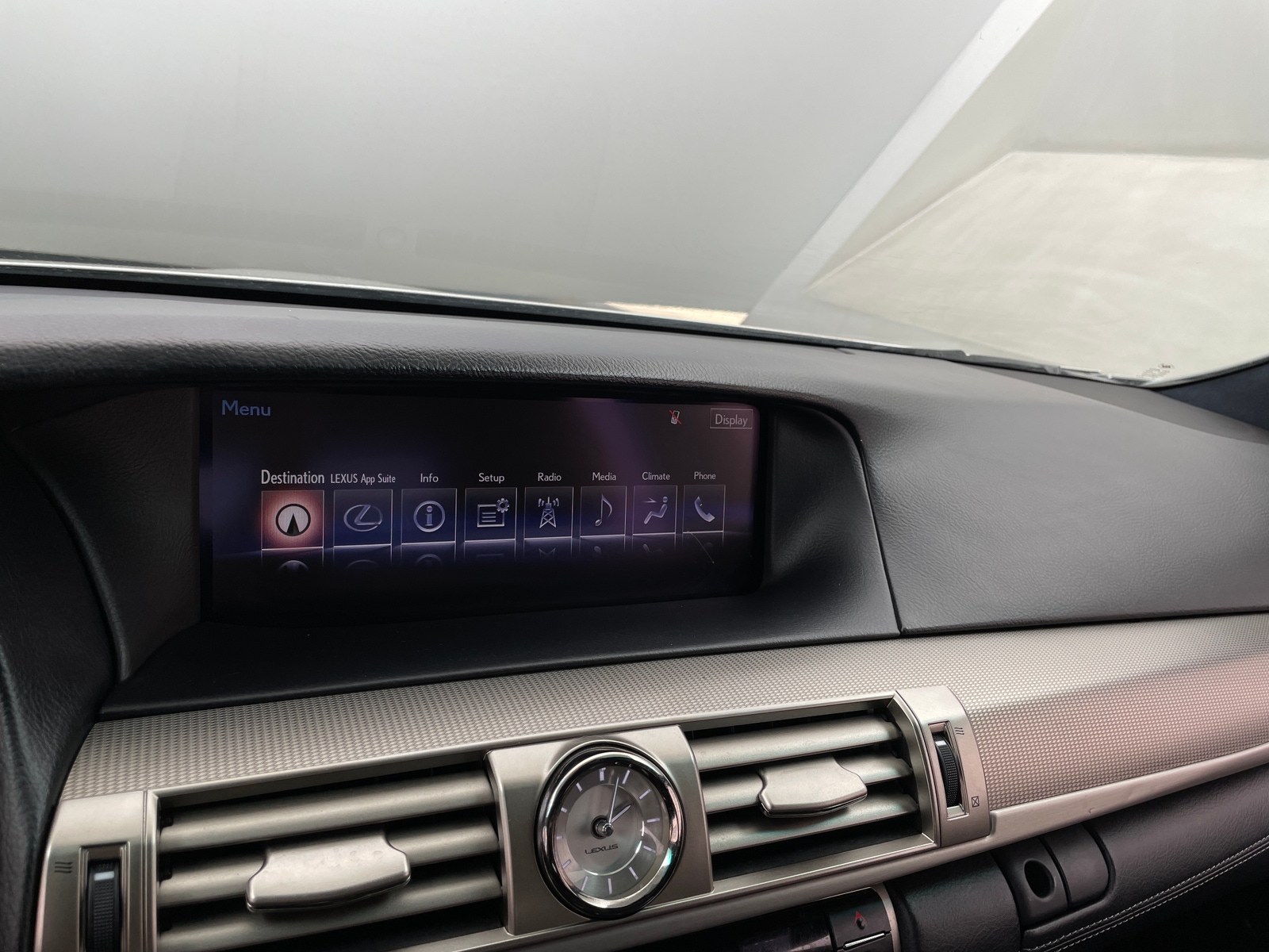 Thumbnail: 2015 Lexus LS - 3