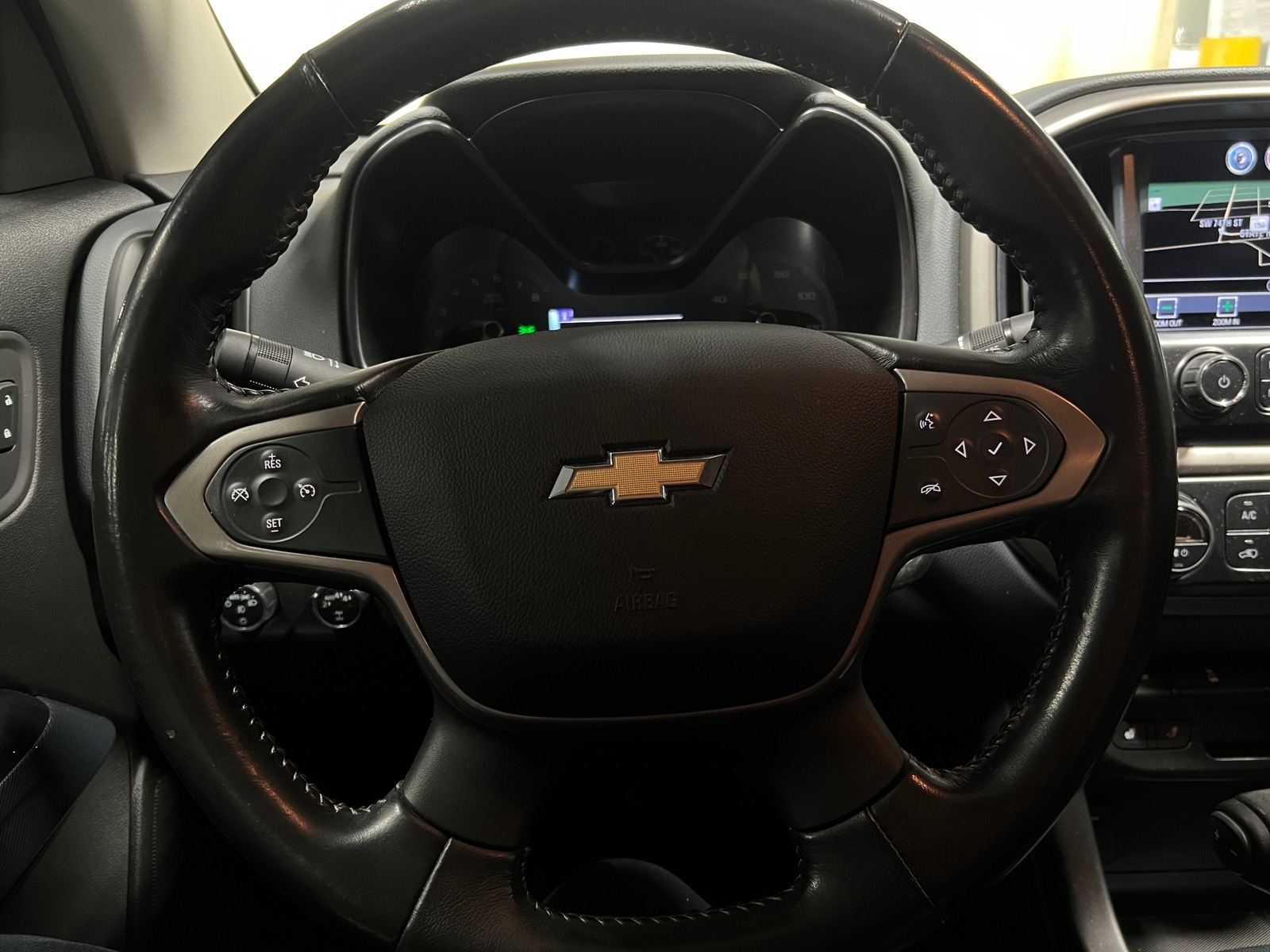 Thumbnail: 2017 Chevrolet Colorado - 5