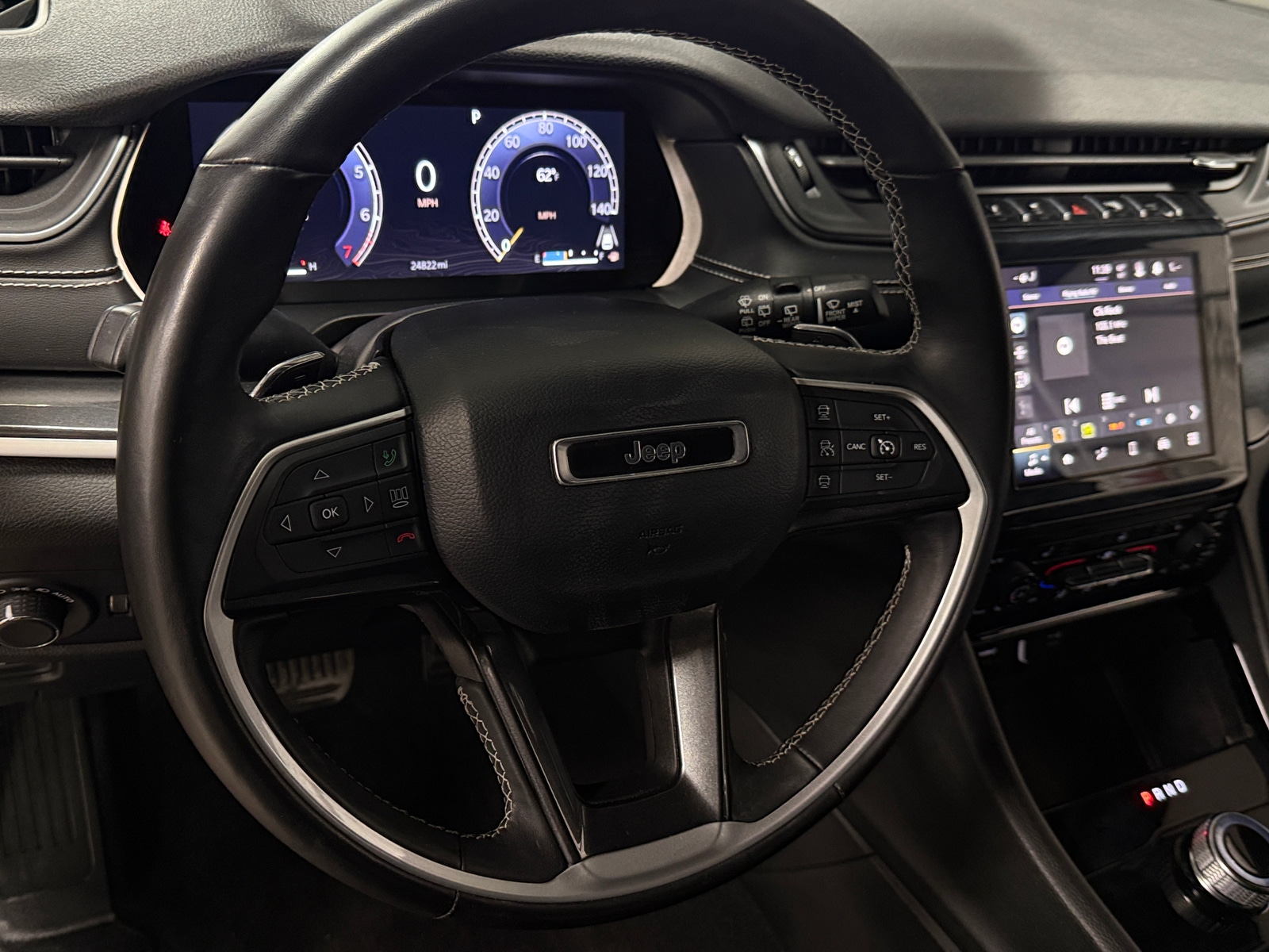 Thumbnail: 2022 Jeep Grand Cherokee L - 4