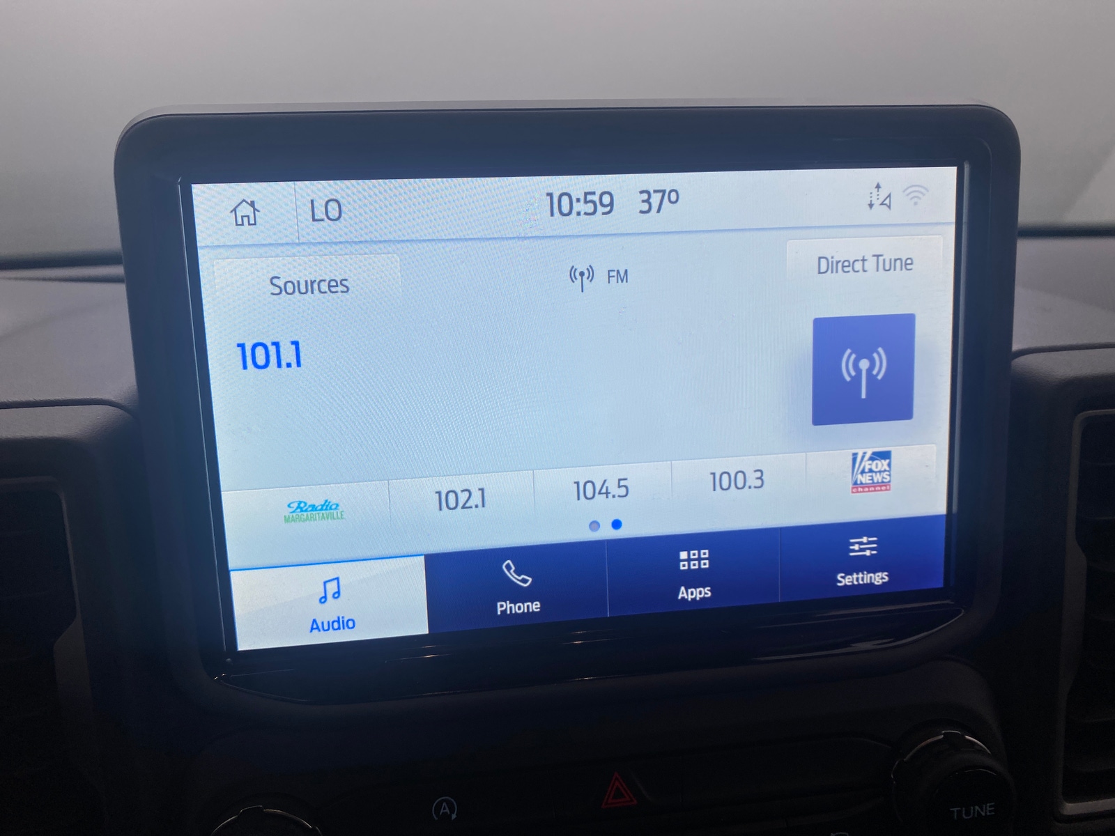 Thumbnail: 2022 Ford Bronco Sport - 4