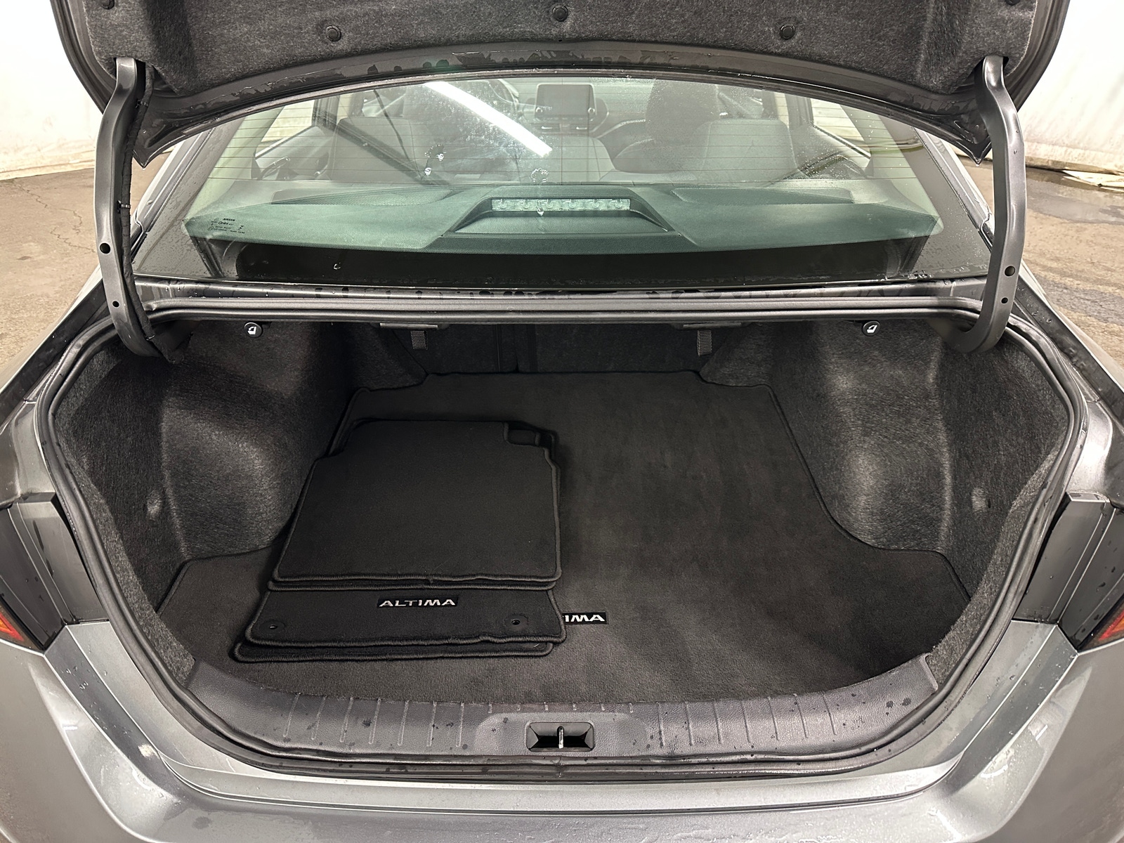 Thumbnail: 2024 Nissan Altima - 7