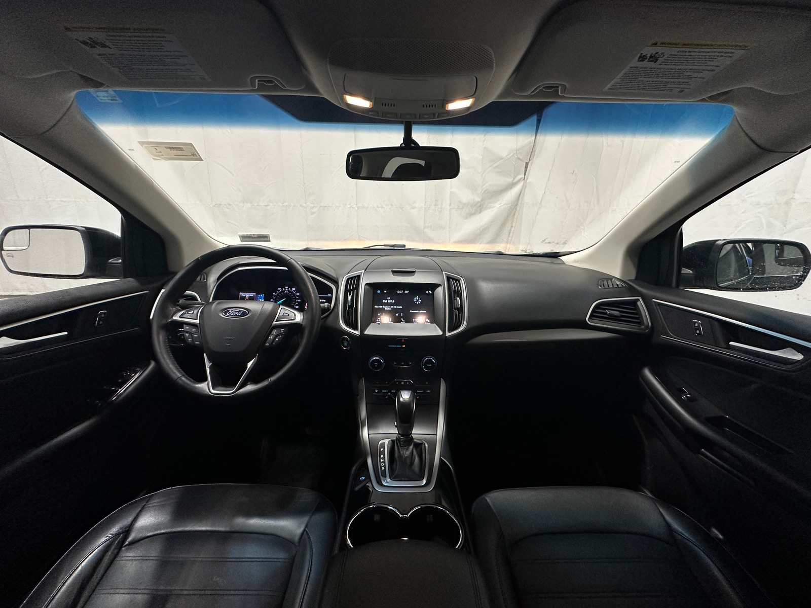 Thumbnail: 2017 Ford Edge - 2