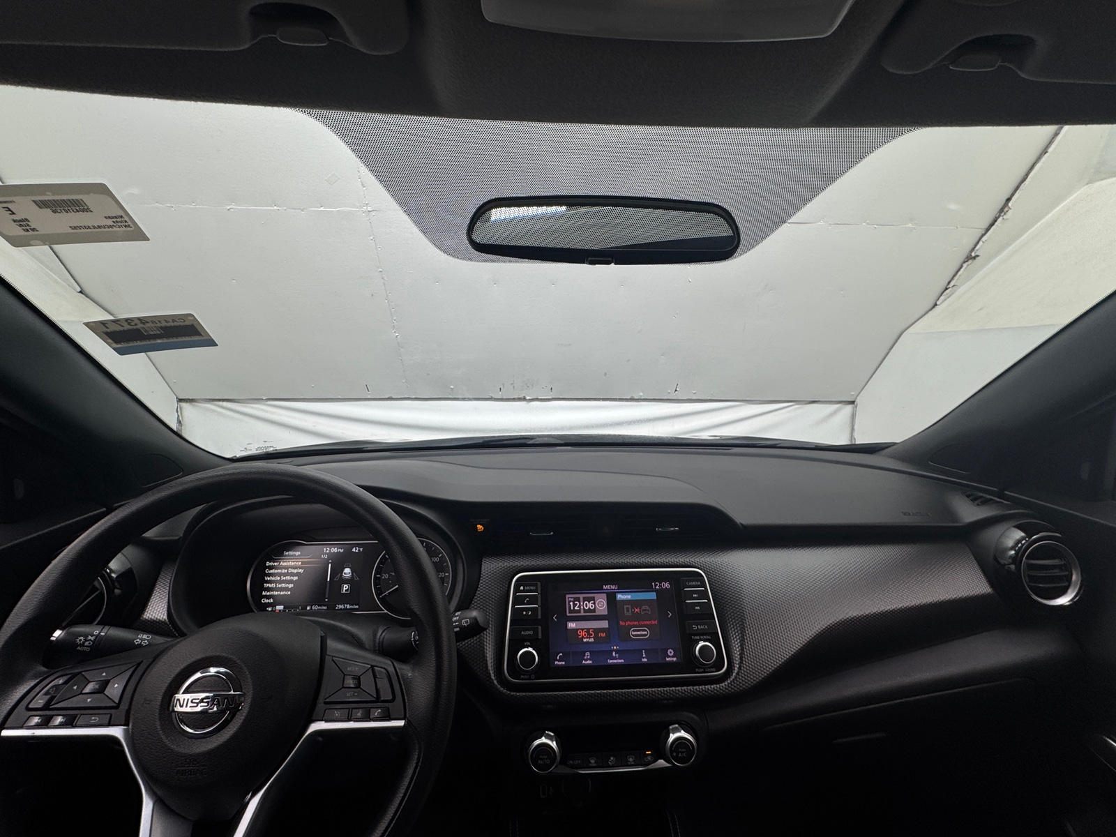 Thumbnail: 2018 Nissan Kicks - 3