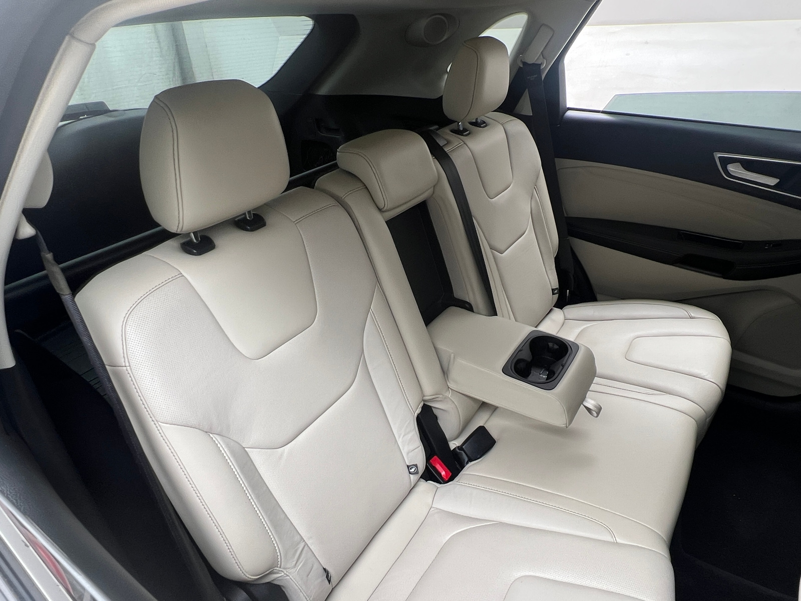 Thumbnail: 2015 Ford Edge - 5