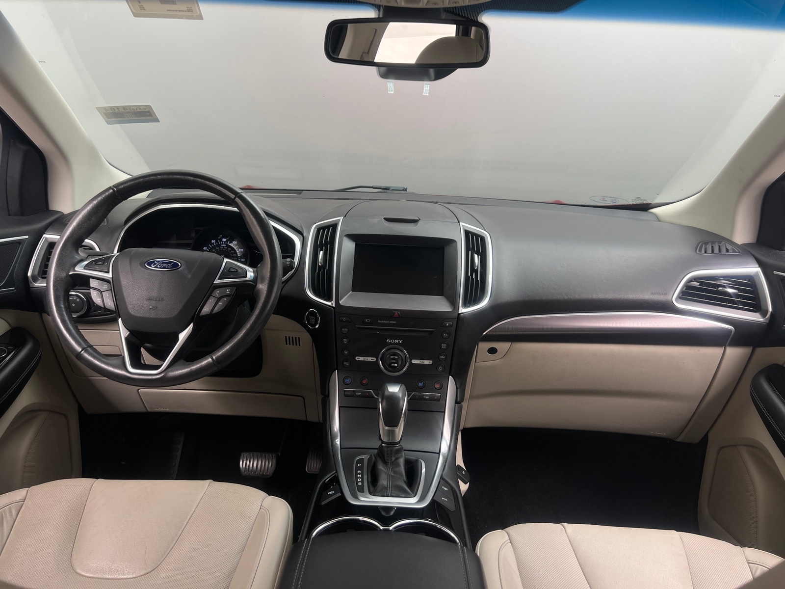 Thumbnail: 2015 Ford Edge - 2