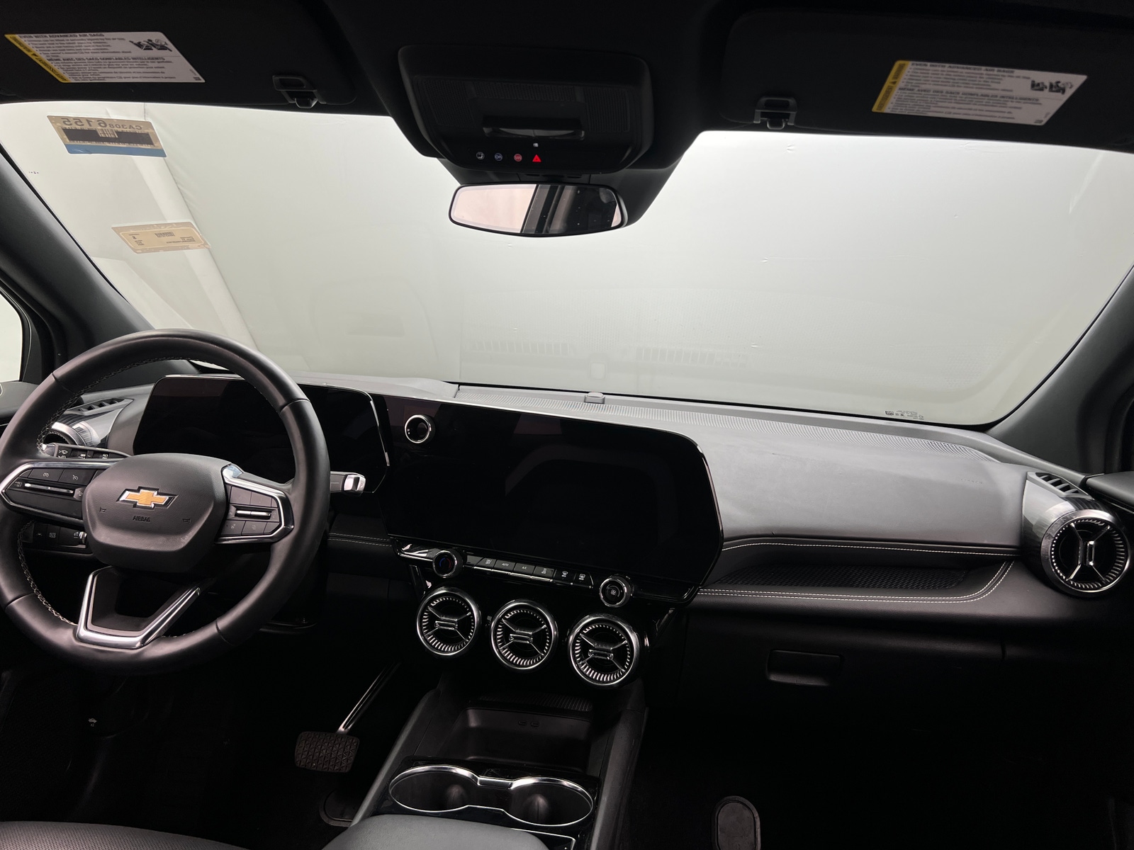 Thumbnail: 2024 Chevrolet Blazer EV - 3