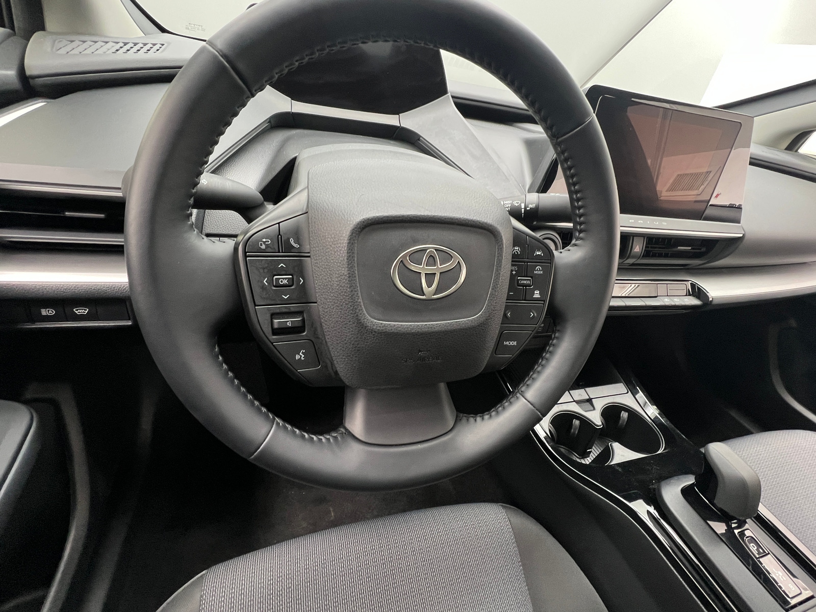 Thumbnail: 2025 Toyota Prius - 5