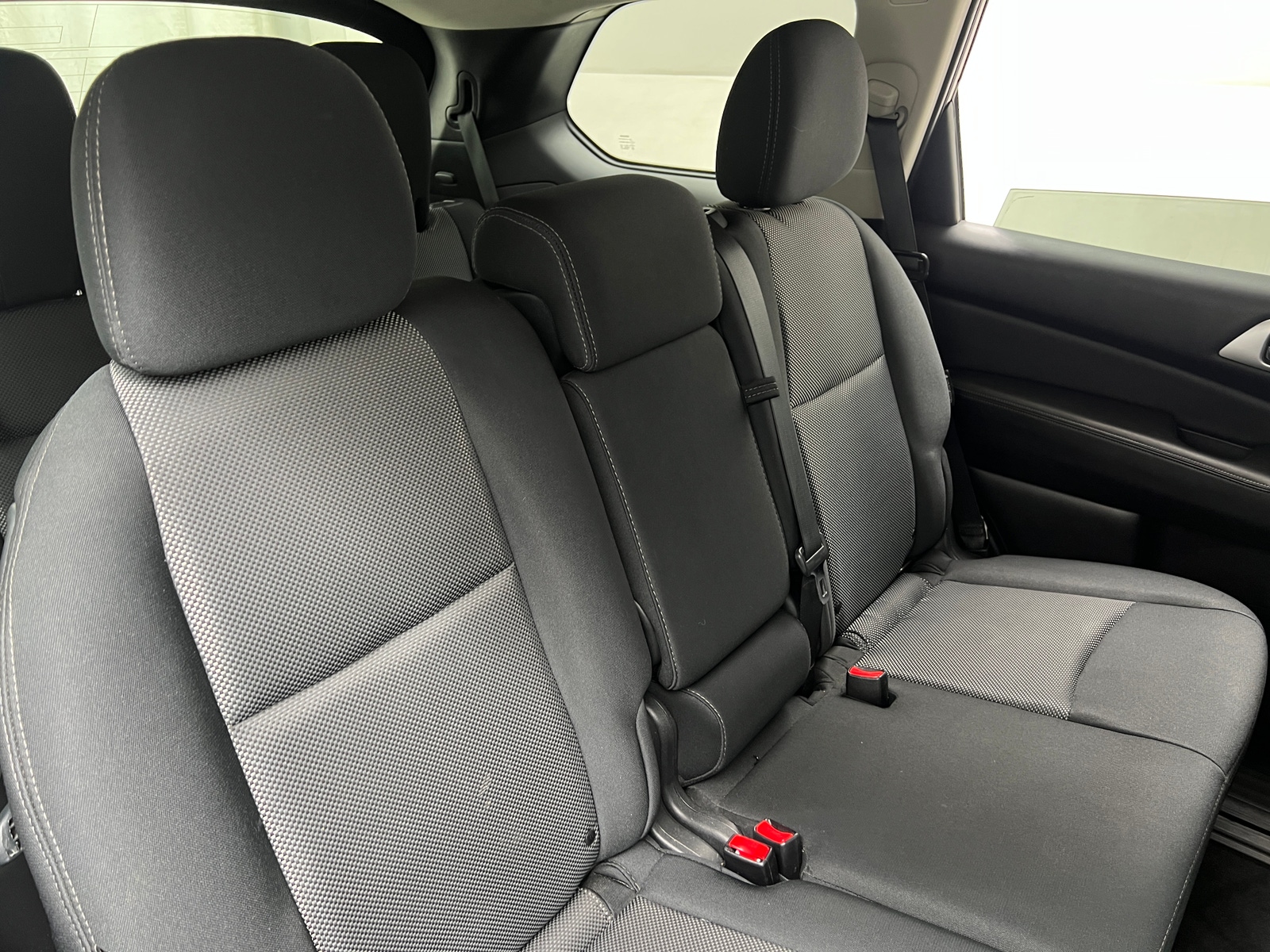 Thumbnail: 2019 Nissan Pathfinder - 6