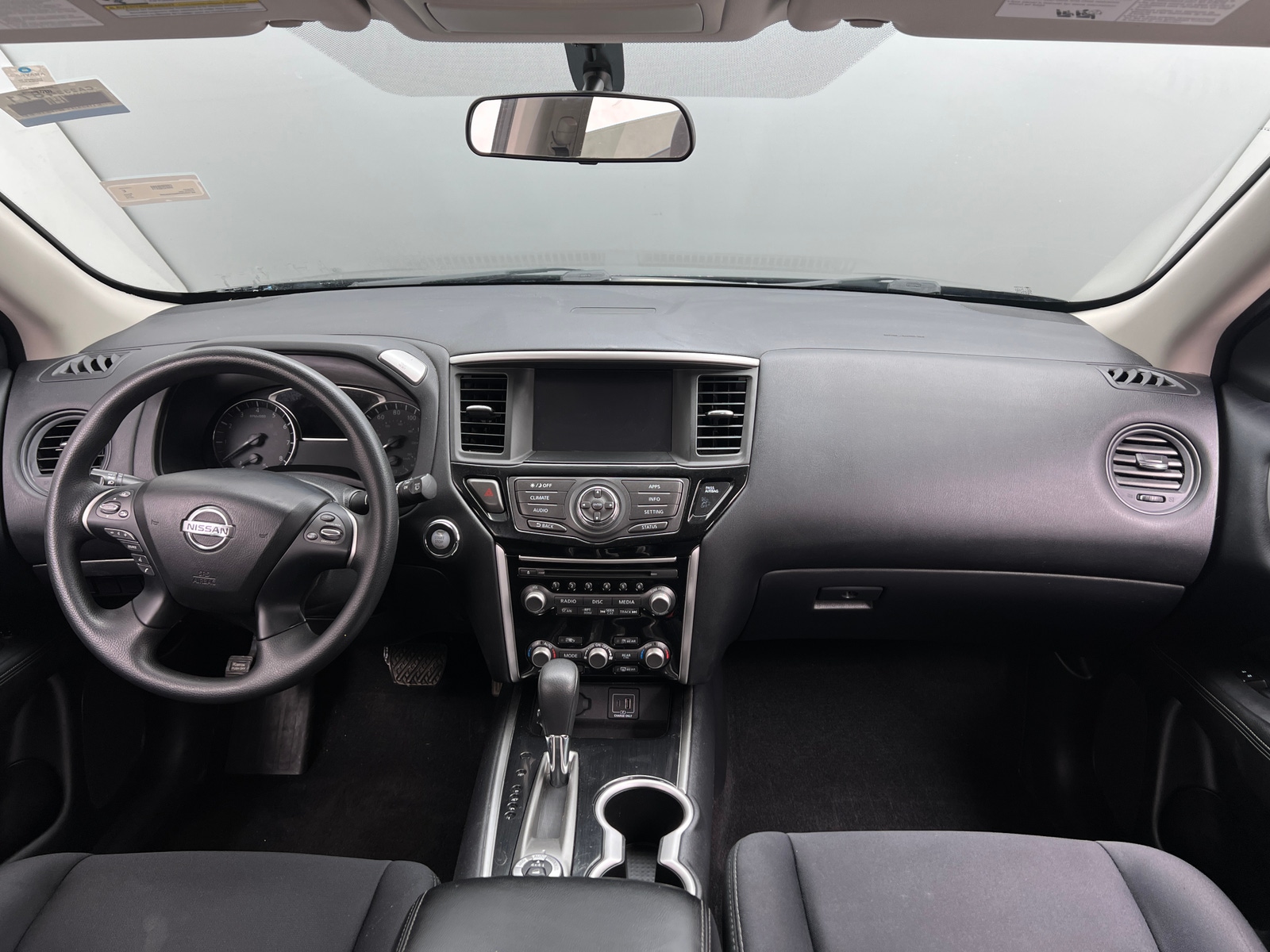 Thumbnail: 2019 Nissan Pathfinder - 3