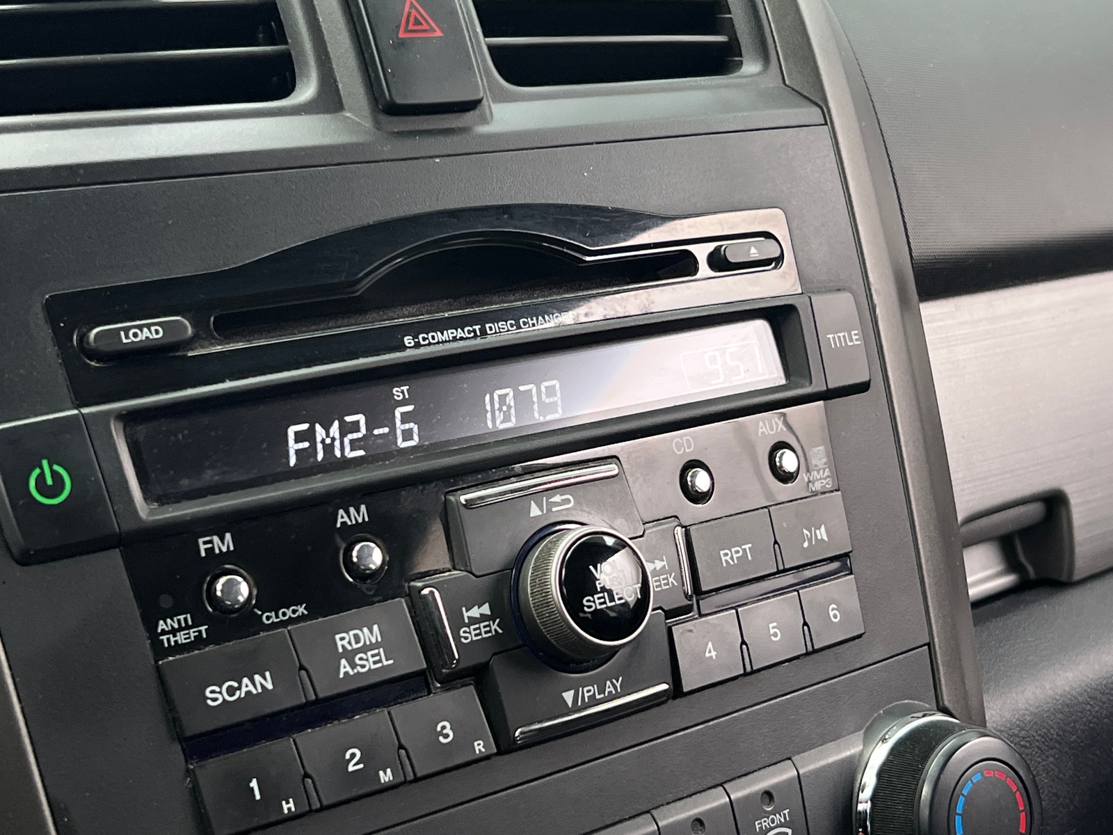 Thumbnail: 2011 Honda CR-V - 4